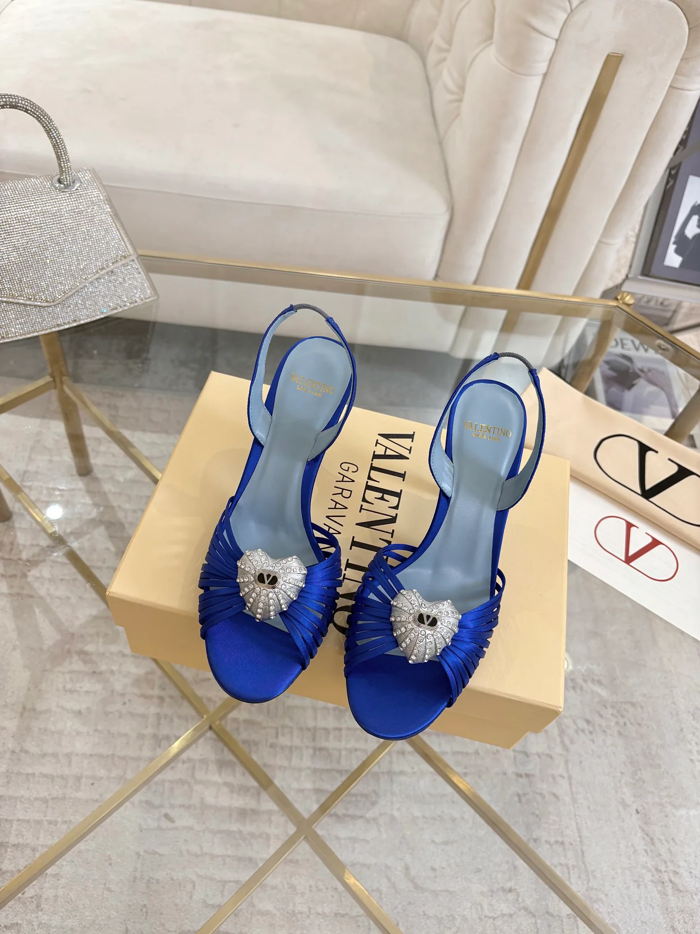 Босоножки Женские Valentino 18135271