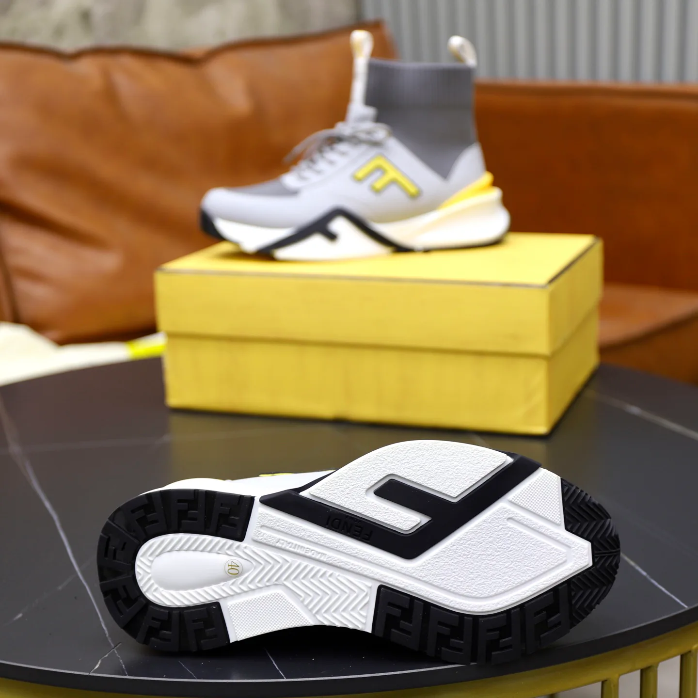 Кроссовки Женские Fendi 211479