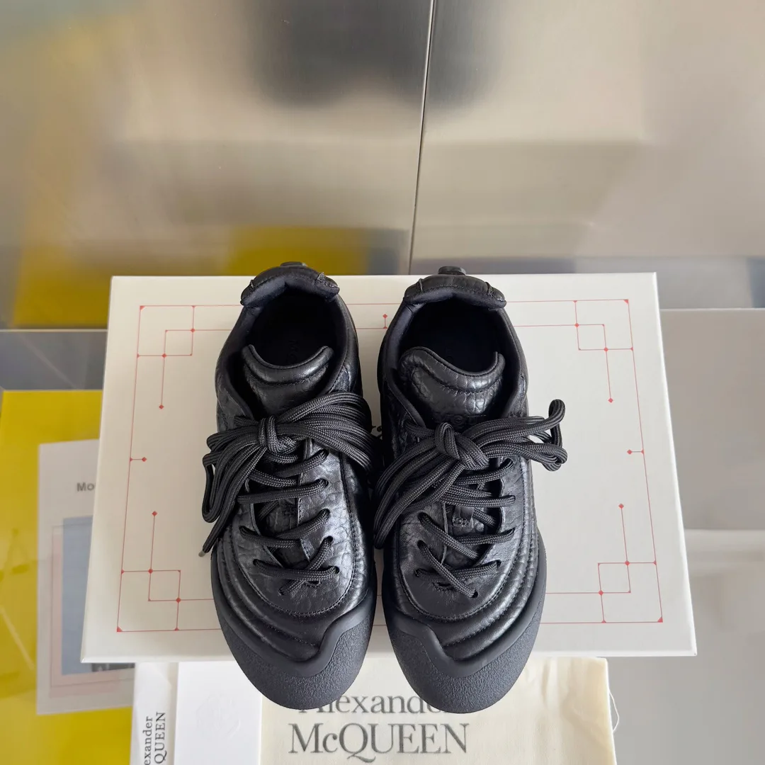 Кроссовки Женские Alexander Mcqueen 30013