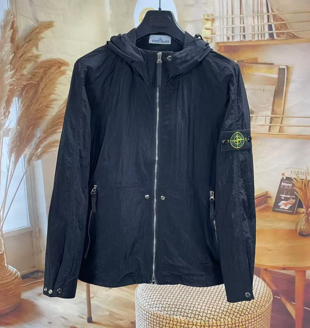 Куртки И Пуховики Мужские Stone Island 88216