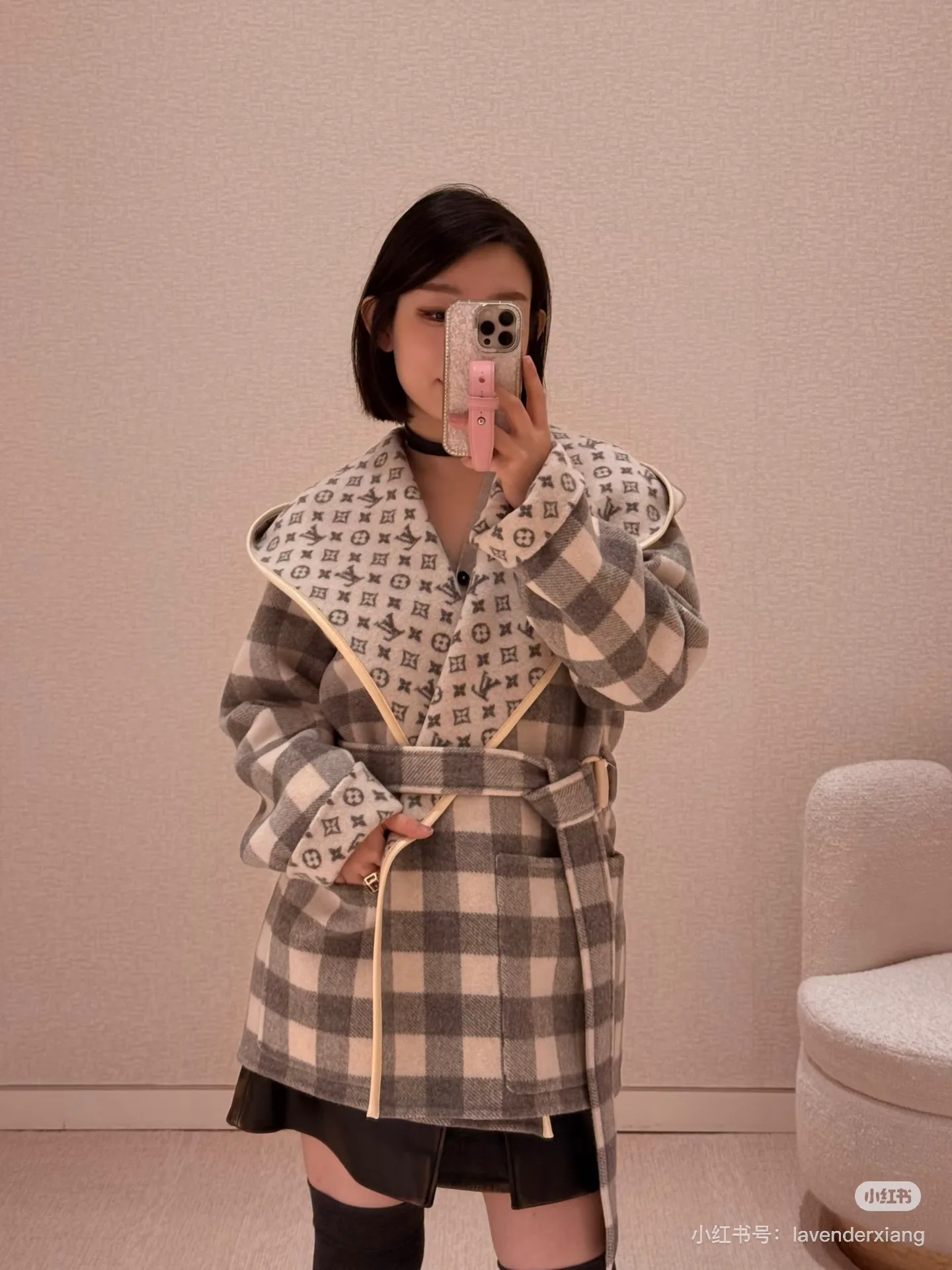 Пальто Женские Louis Vuitton 17913519