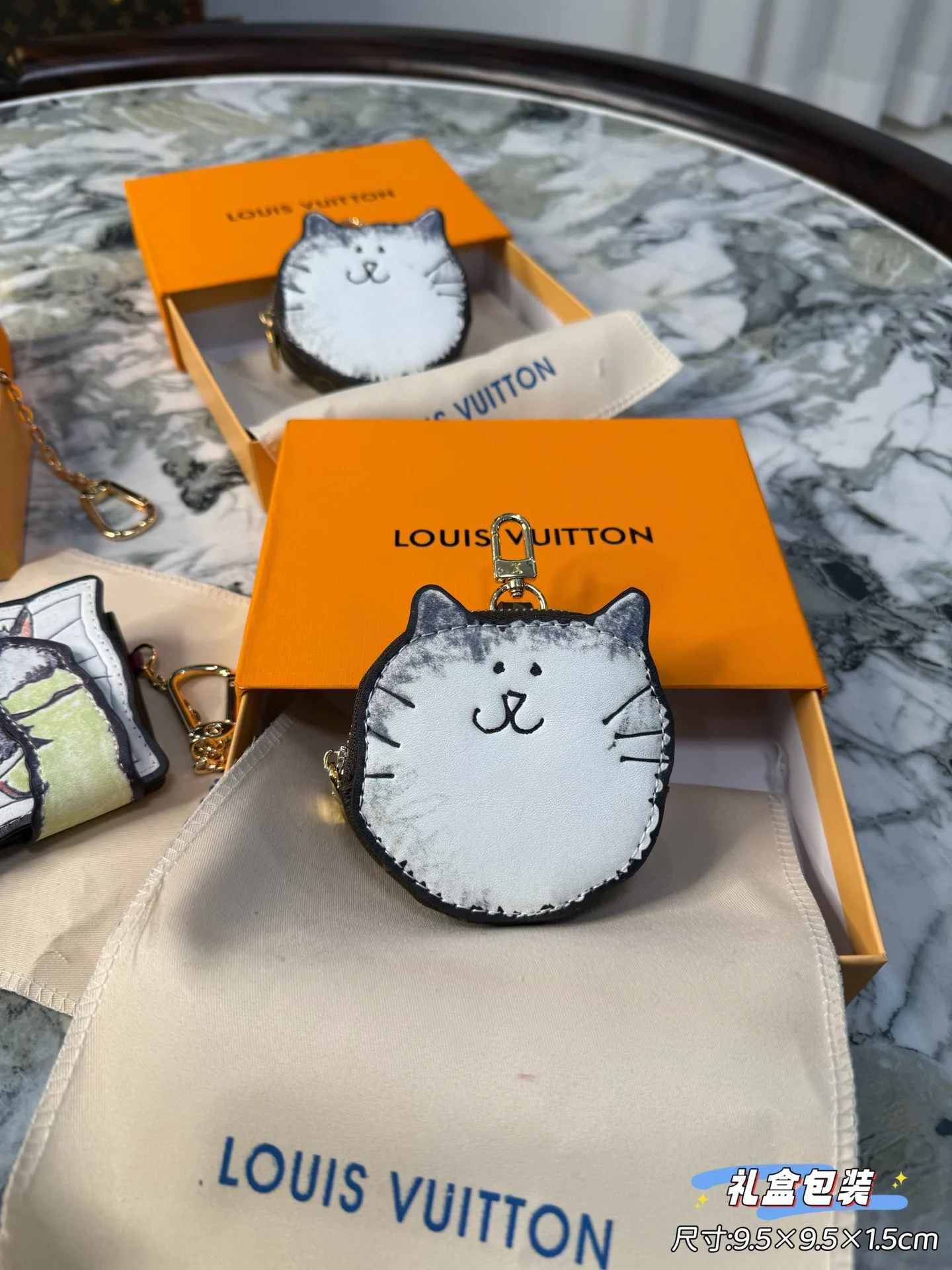 Ключницы Louis Vuitton 6348712