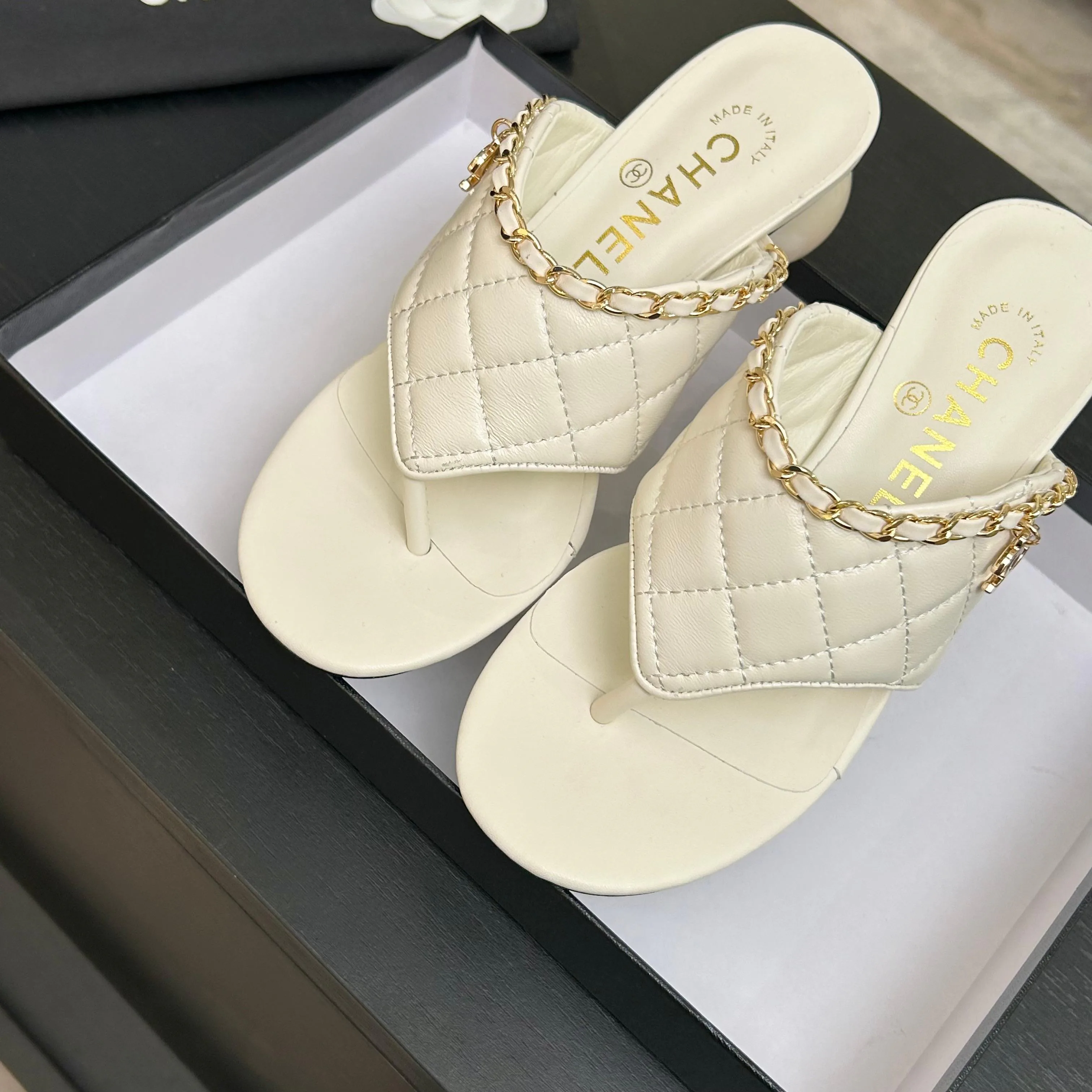 Сандалии Женские Chanel 11776672