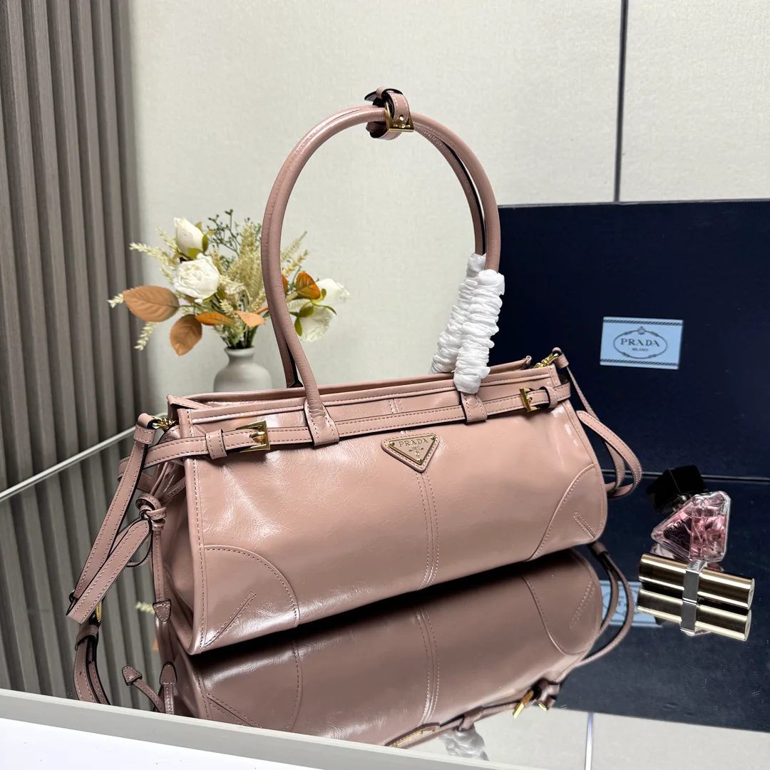 Классические Сумки Женские Prada 10446839