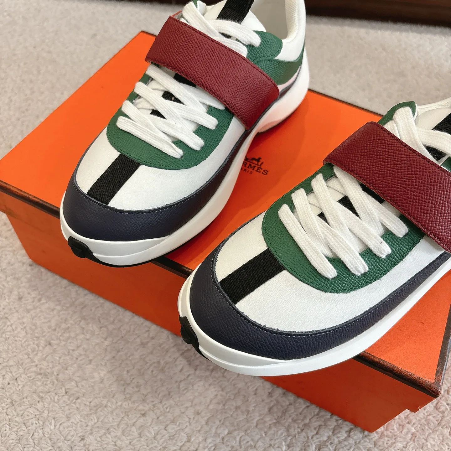 Кроссовки Женские Hermes 347648