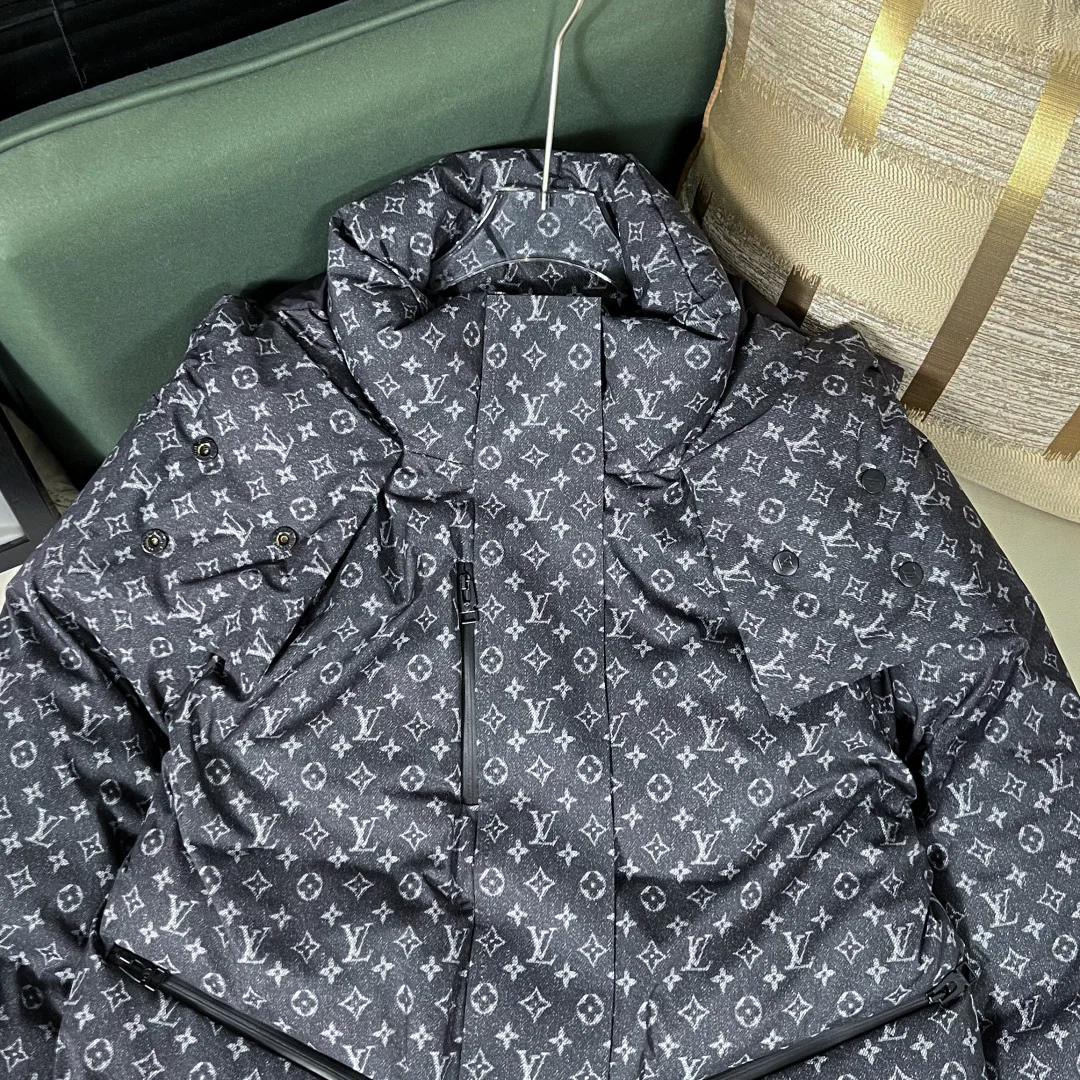 Куртки И Пуховики Женские Louis Vuitton 4498607