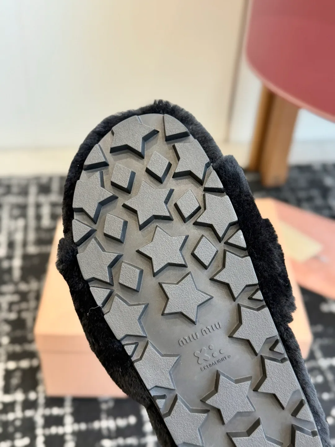Тапочки Женские Miu Miu 18139573