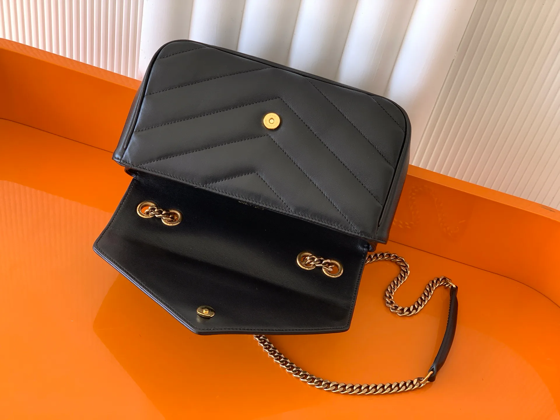 Классические Сумки Женские Saint Laurent 11309763