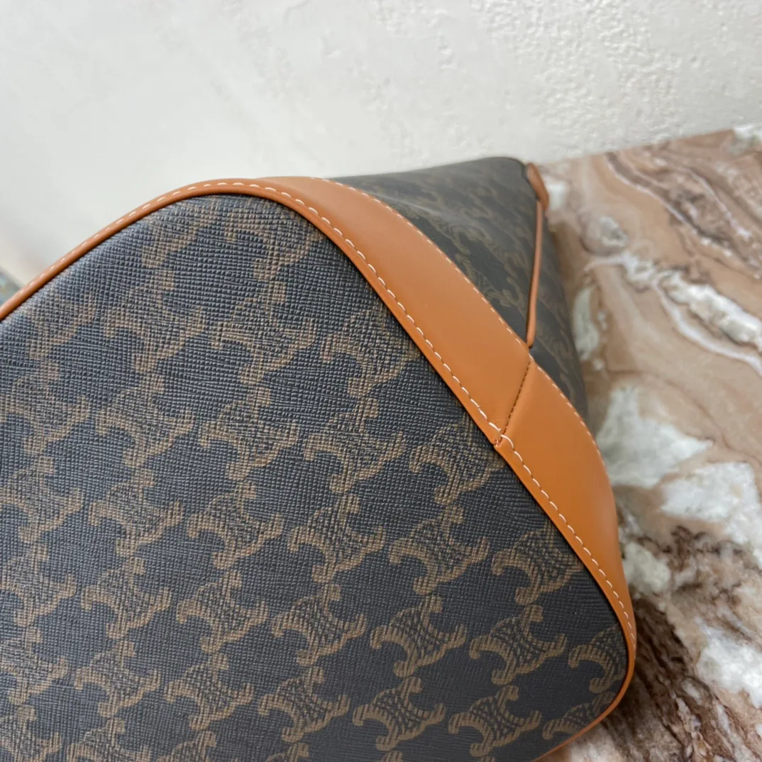 Сумки На Ремне Женские Celine 12604696