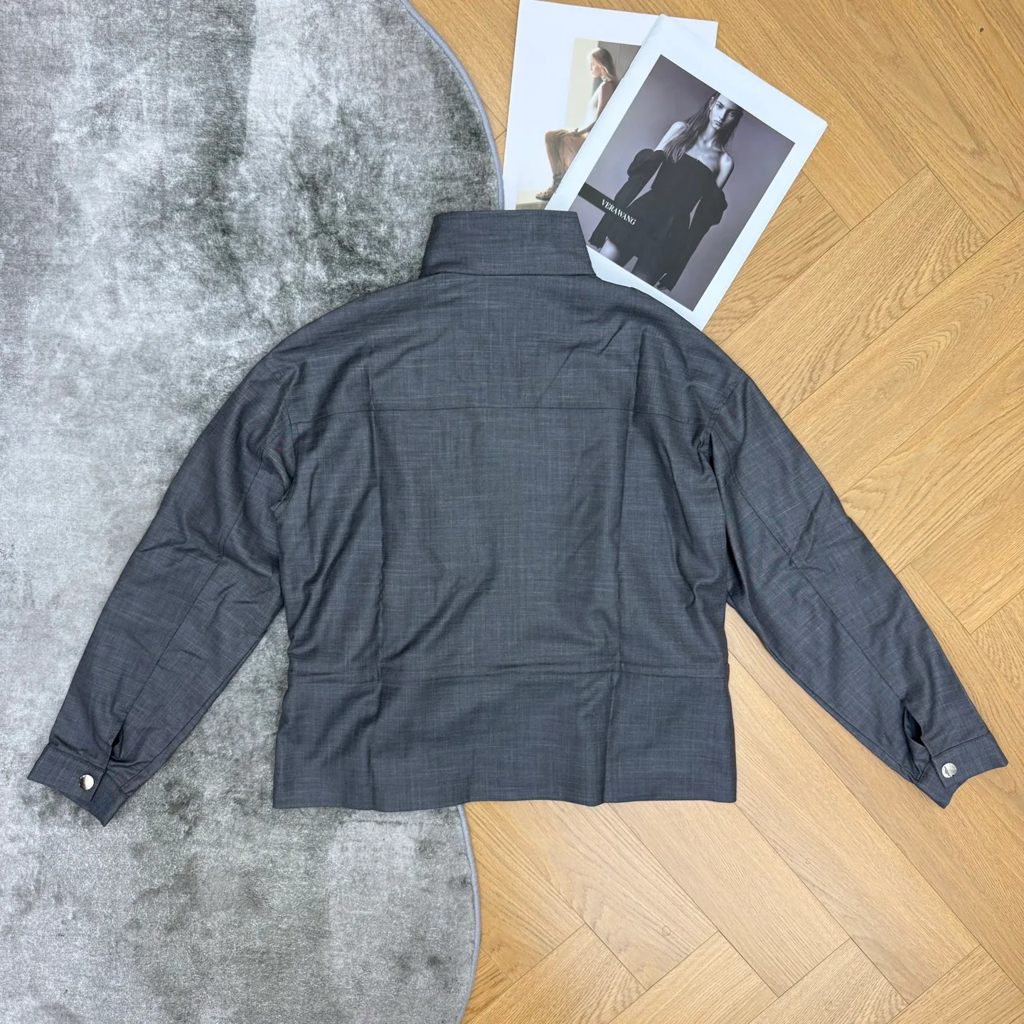 Куртки И Пуховики Женские Miu Miu 18348242
