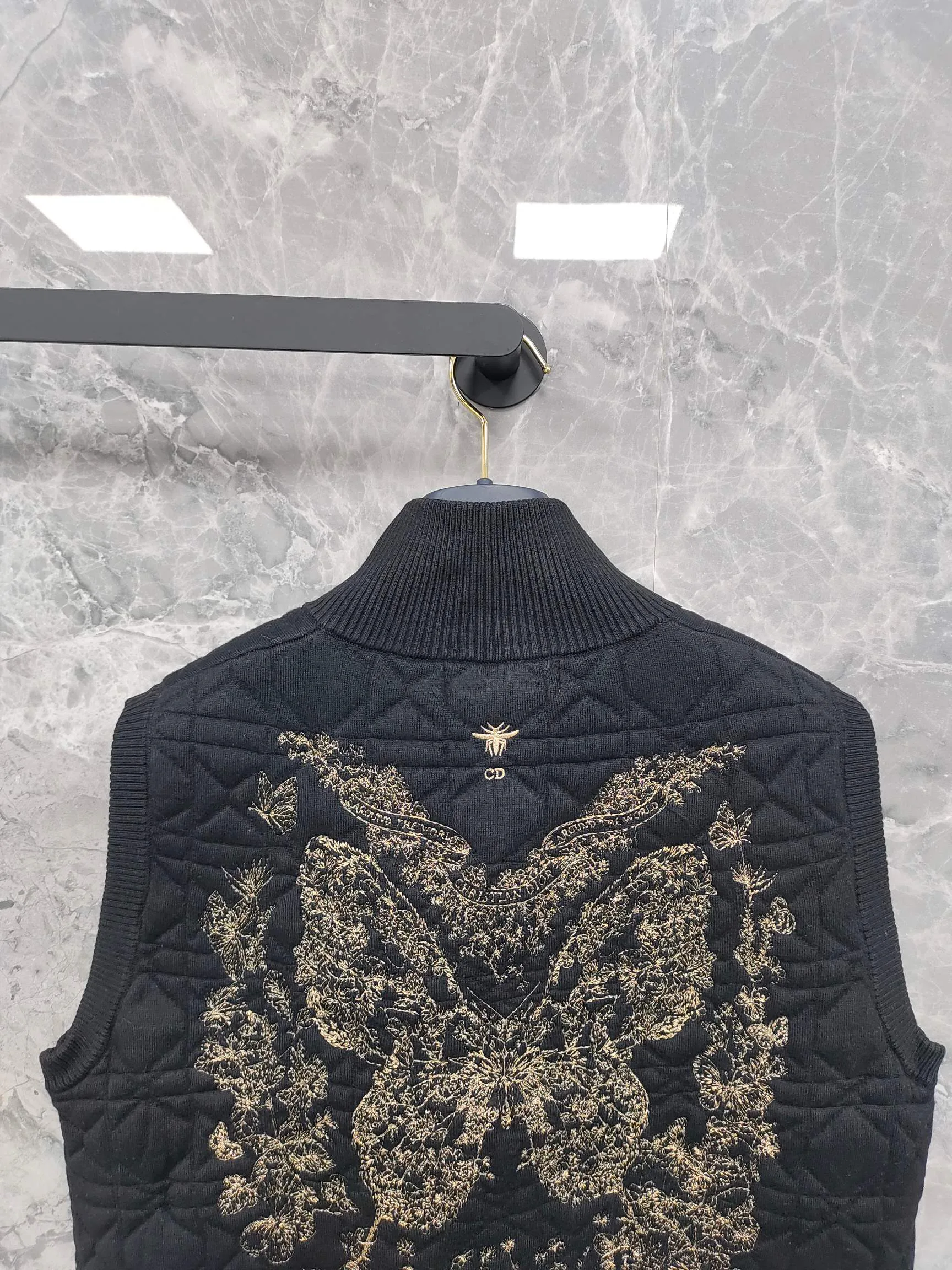 Жилеты Женские Christian Dior 19045252