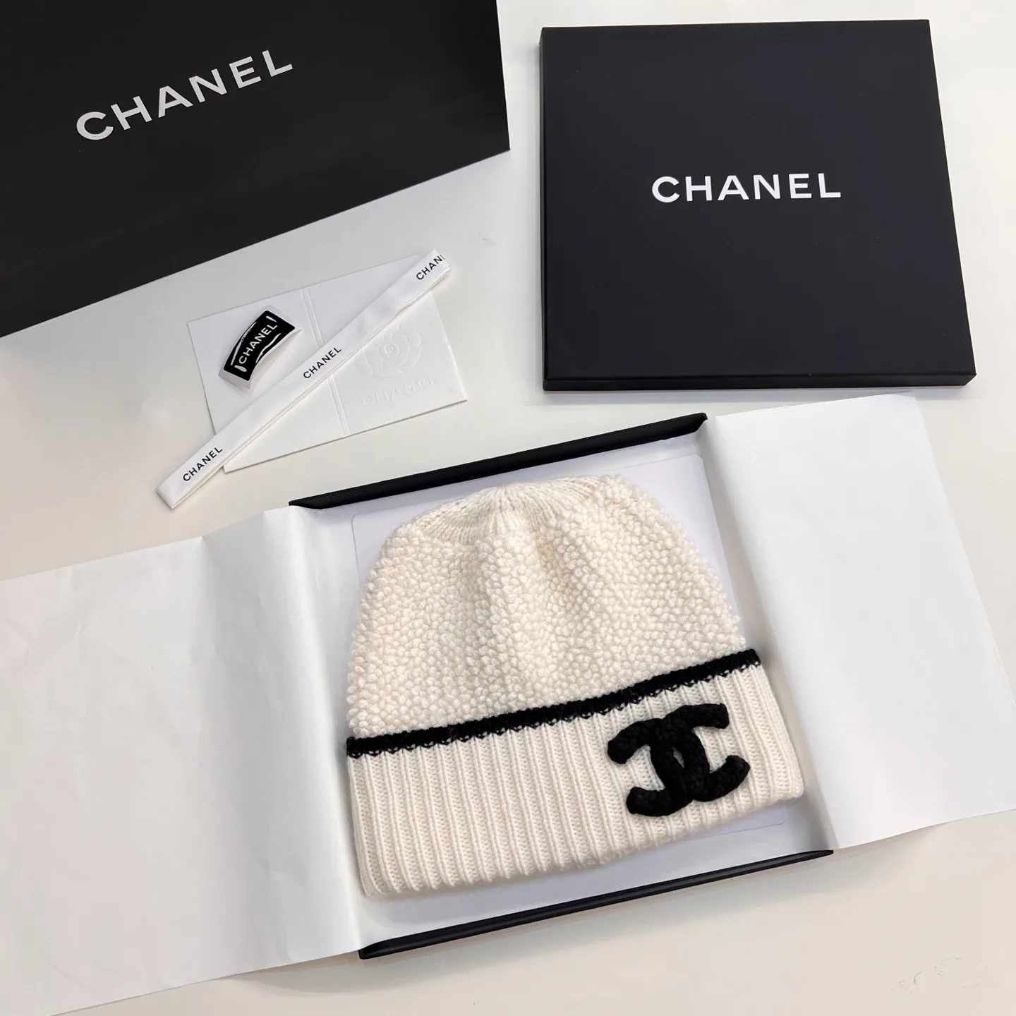 Головные Уборы Chanel 4926423