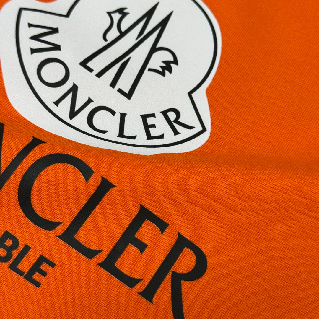 Футболки Женские Moncler 10292184