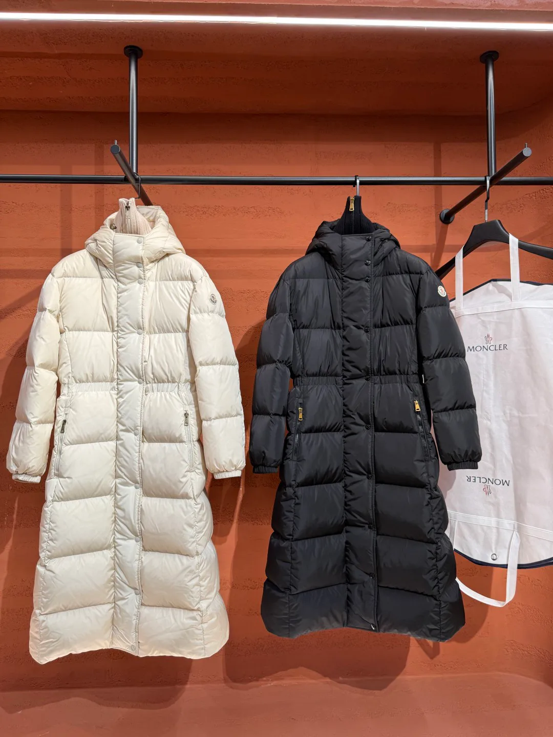 Куртки И Пуховики Женские Moncler 18048314