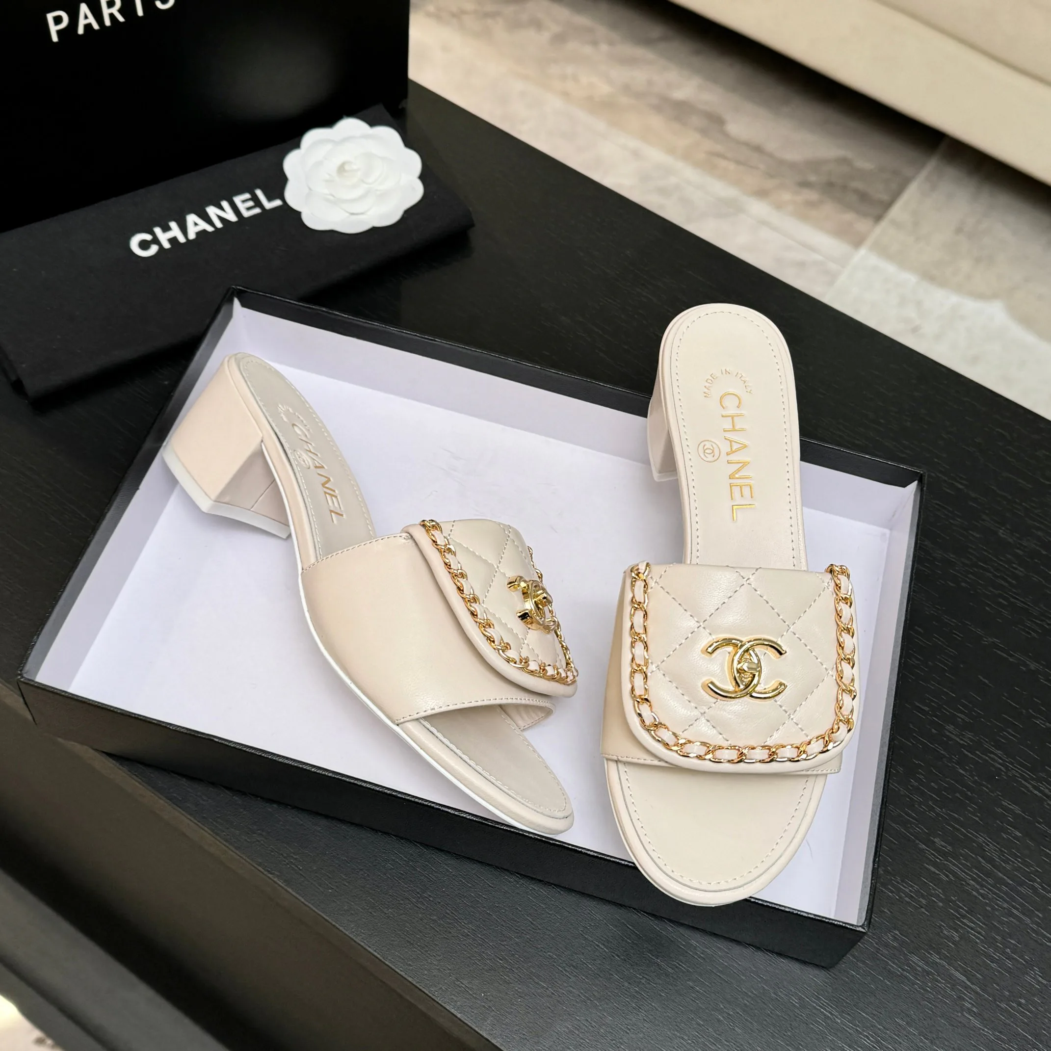 Босоножки Женские Chanel 1468210