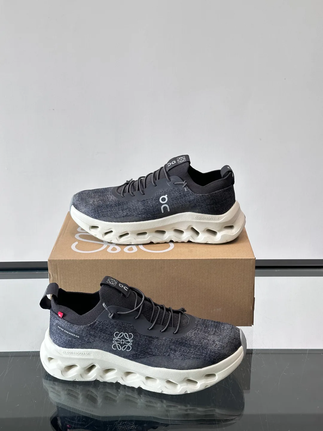 Кроссовки Женские Loewe 1310843