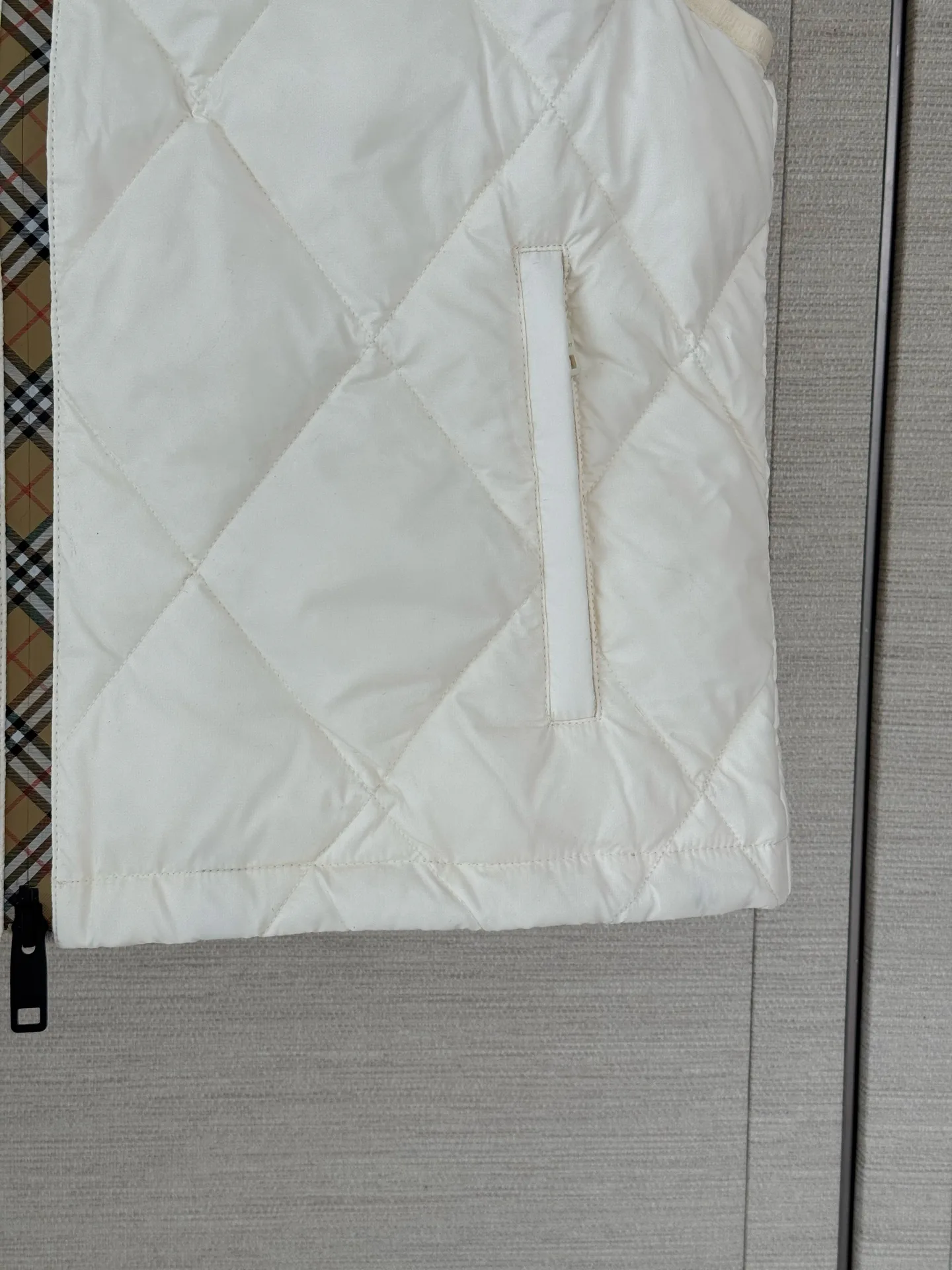 Жилеты Женские Burberry 18603380