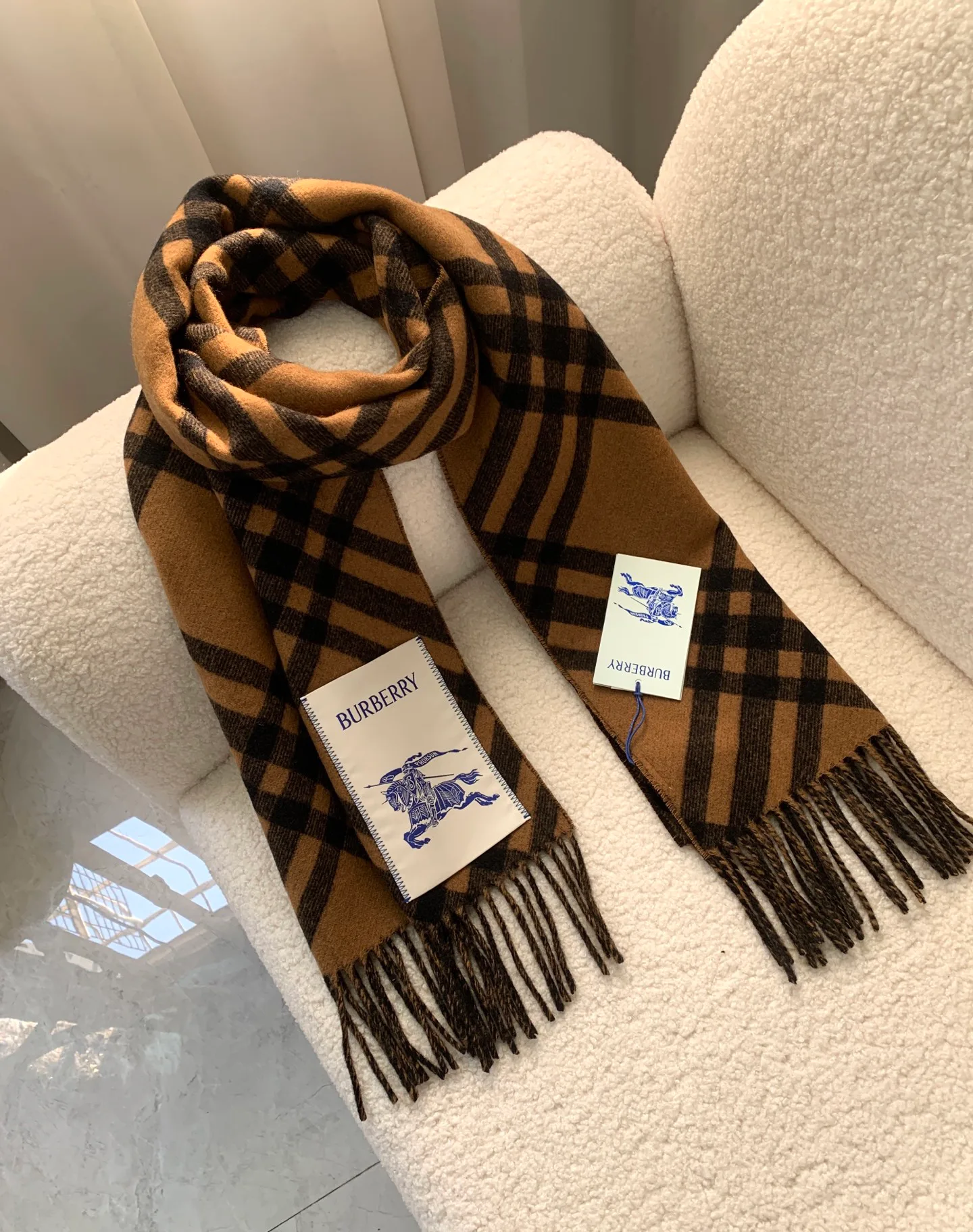 Шарфы Burberry 5944072