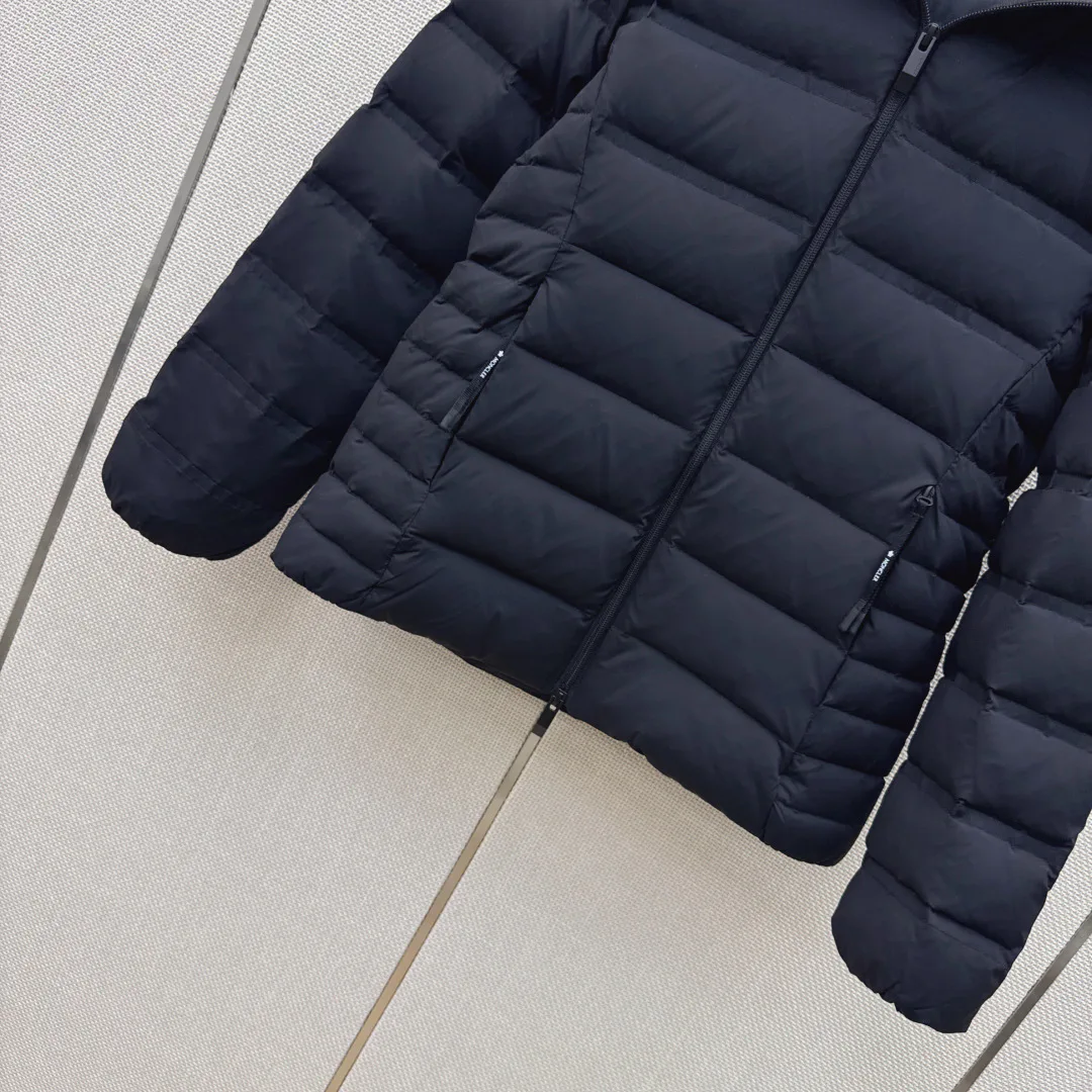 Куртки И Пуховики Женские Moncler 18501889