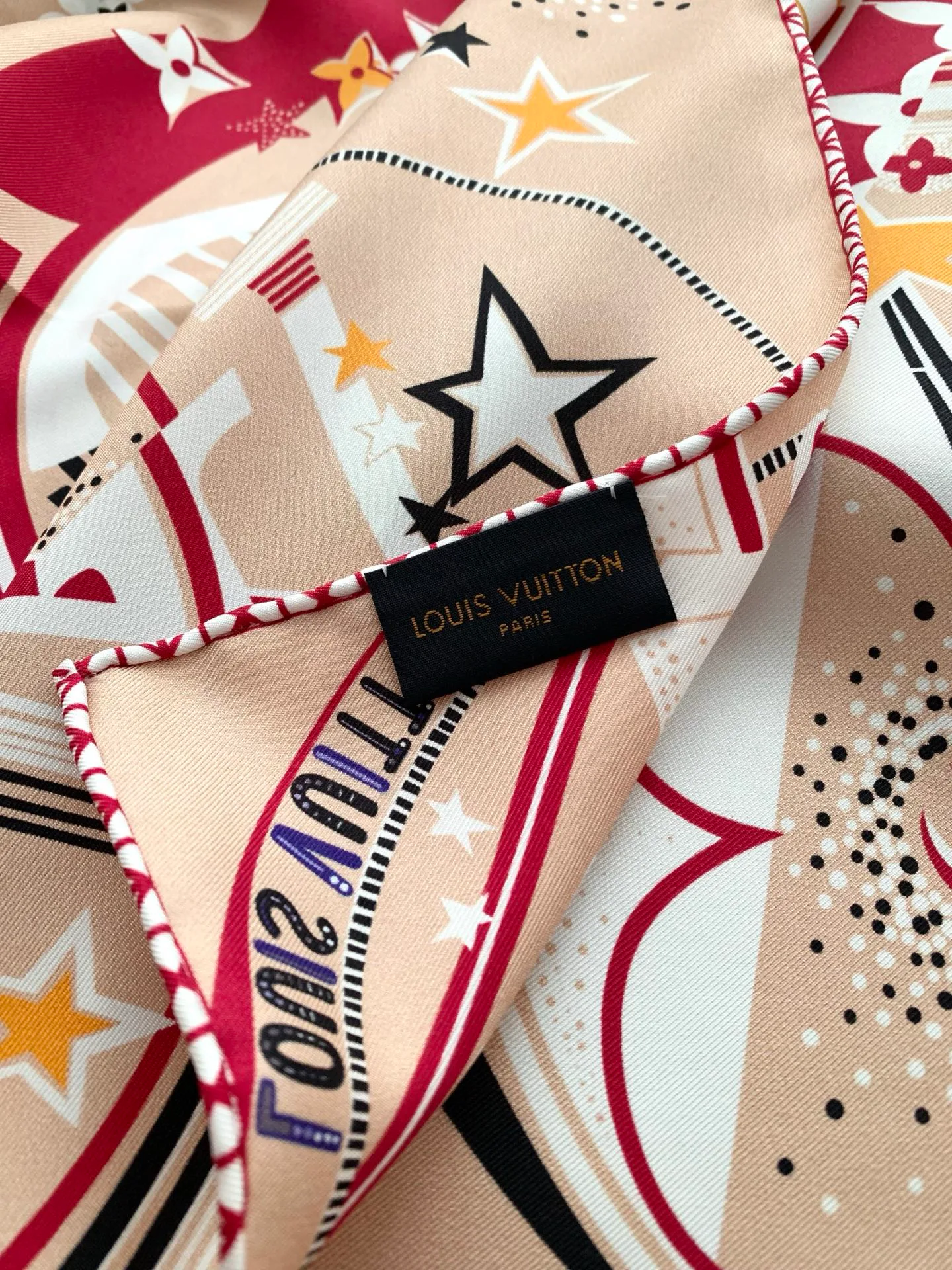 Платки Louis Vuitton 18675529