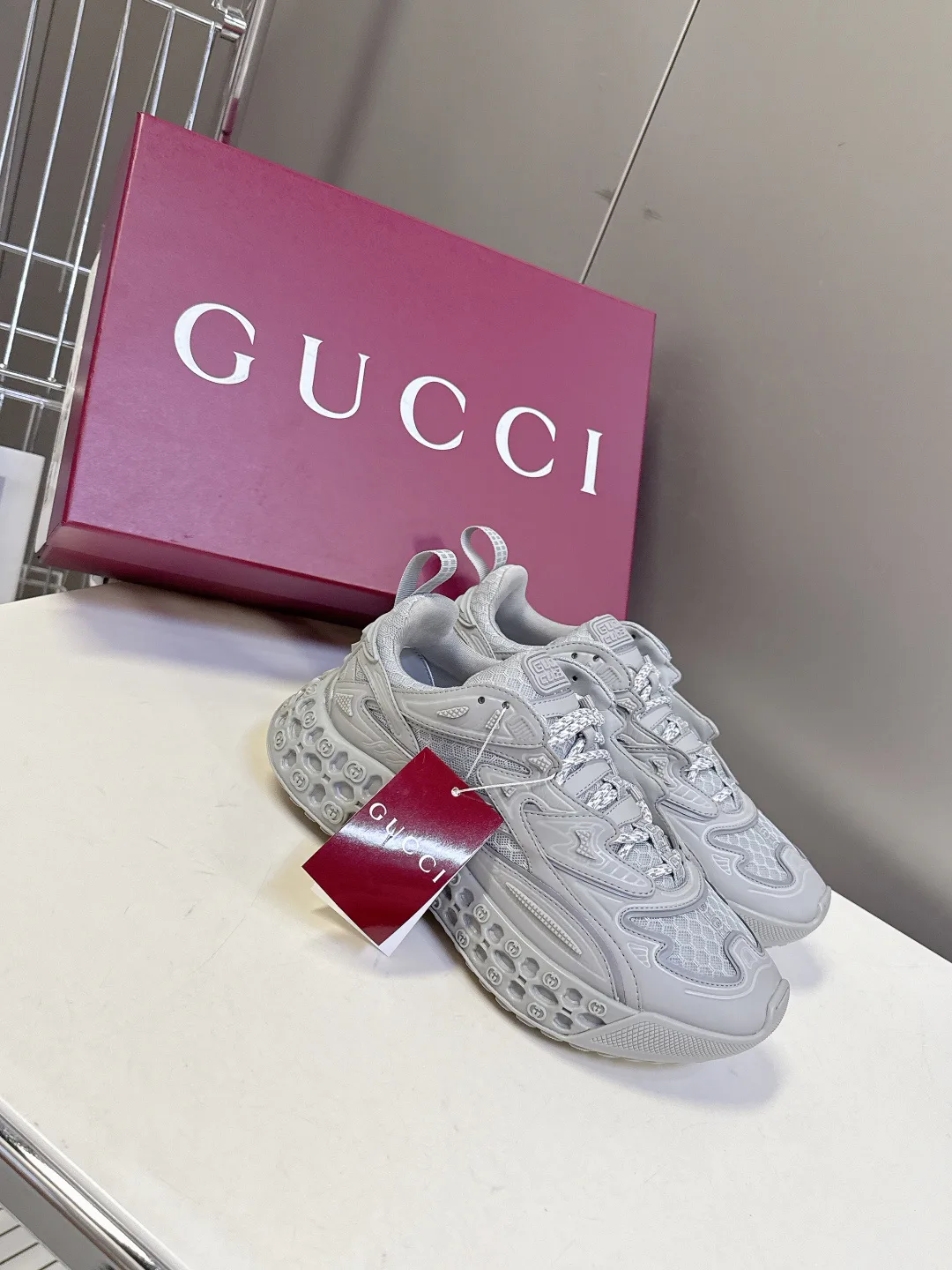 Кроссовки Женские Gucci 10053287