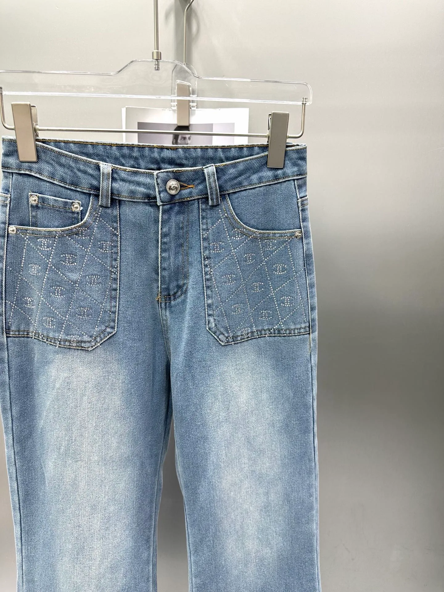 Джинсы Женские Chanel 10117322