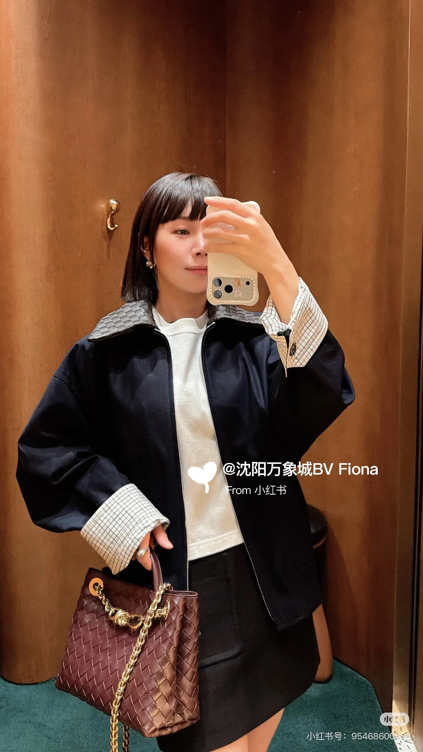 Куртки И Пуховики Женские Bottega Veneta 18501596