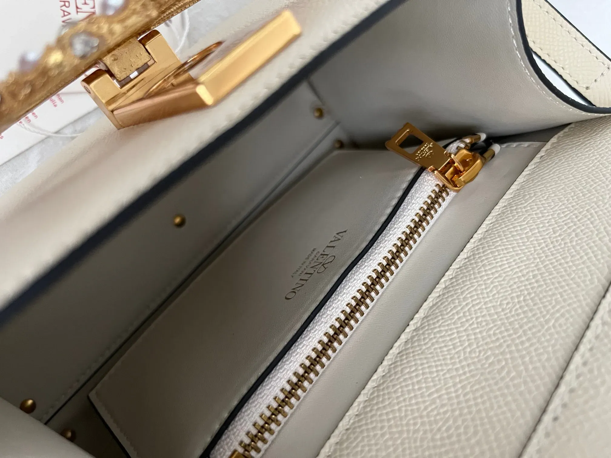 Сумки На Ремне Женские Valentino 1012867