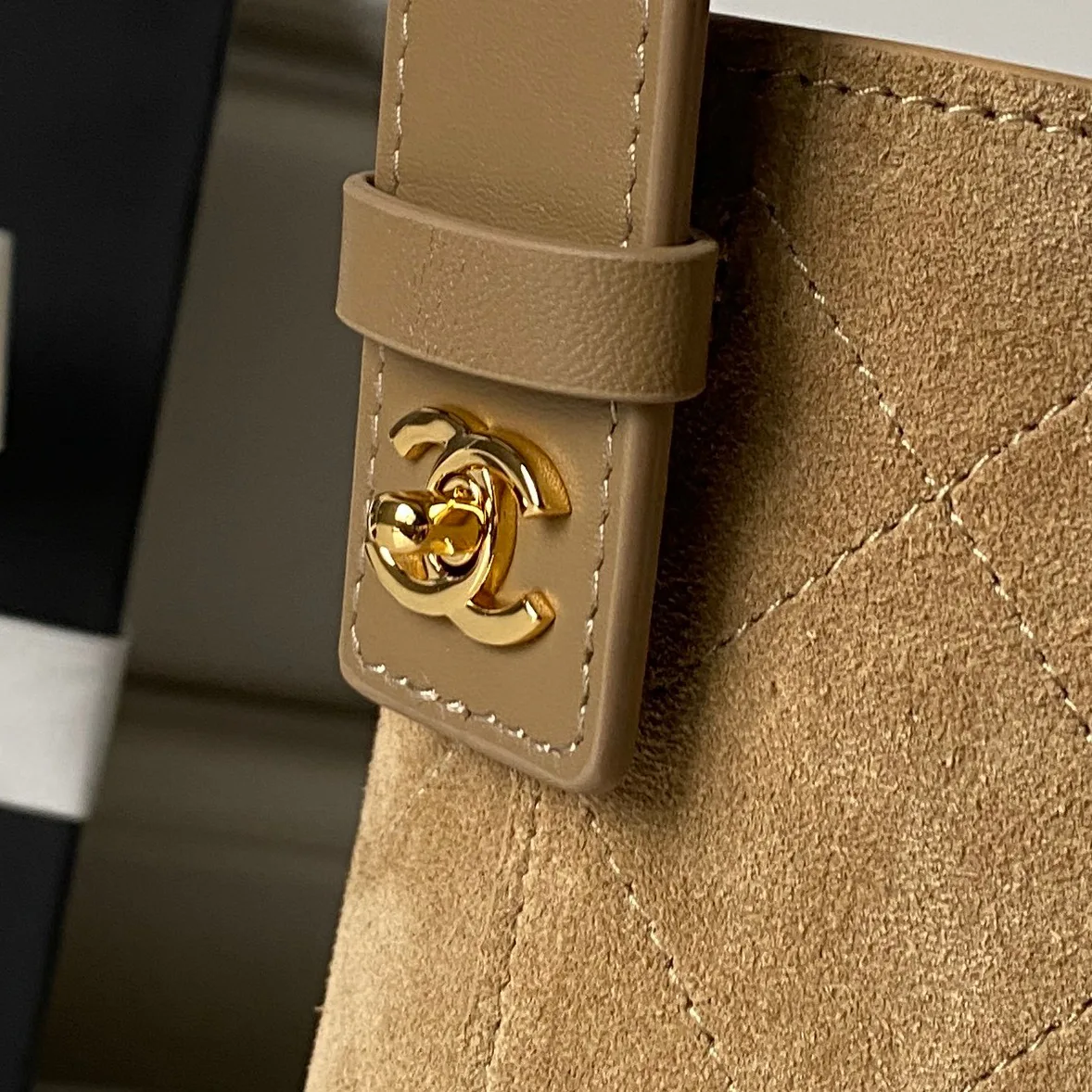 Классические Сумки Женские Chanel 18207997