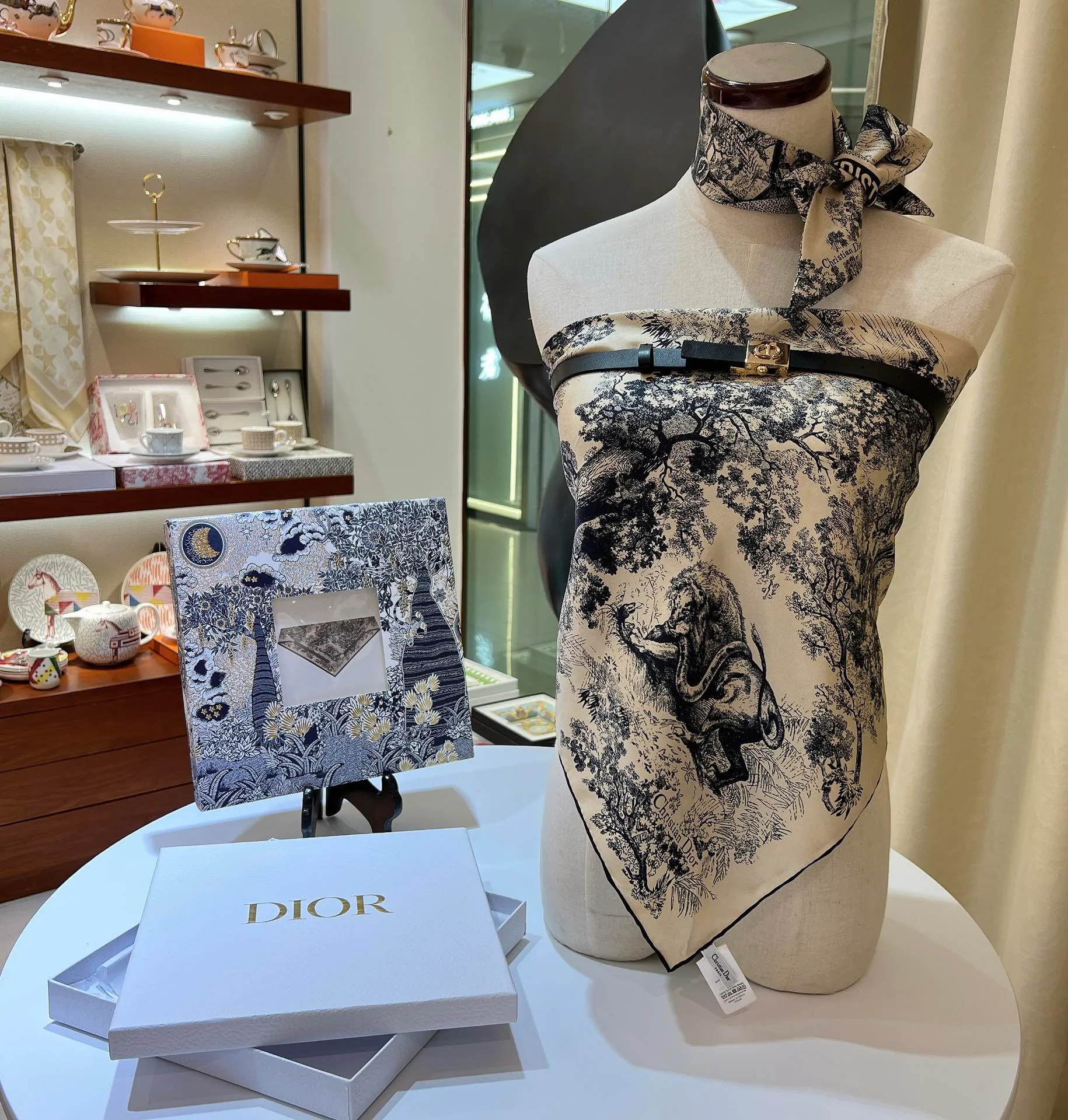 Шарфы Christian Dior 6874483