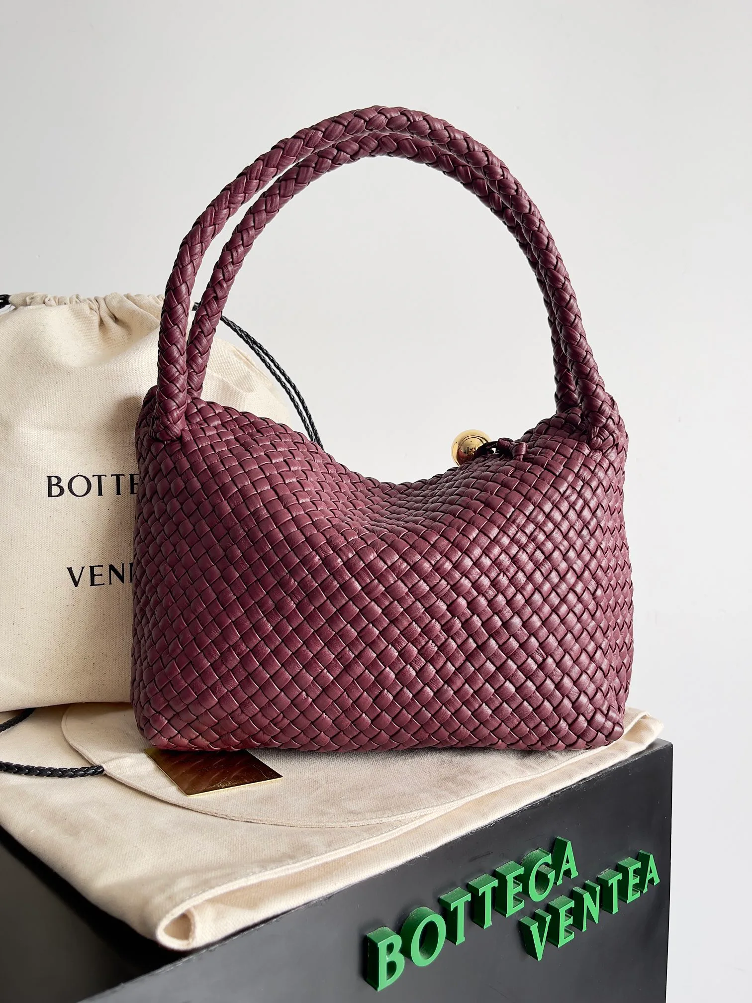 Классические Сумки Женские Bottega Veneta 11606579