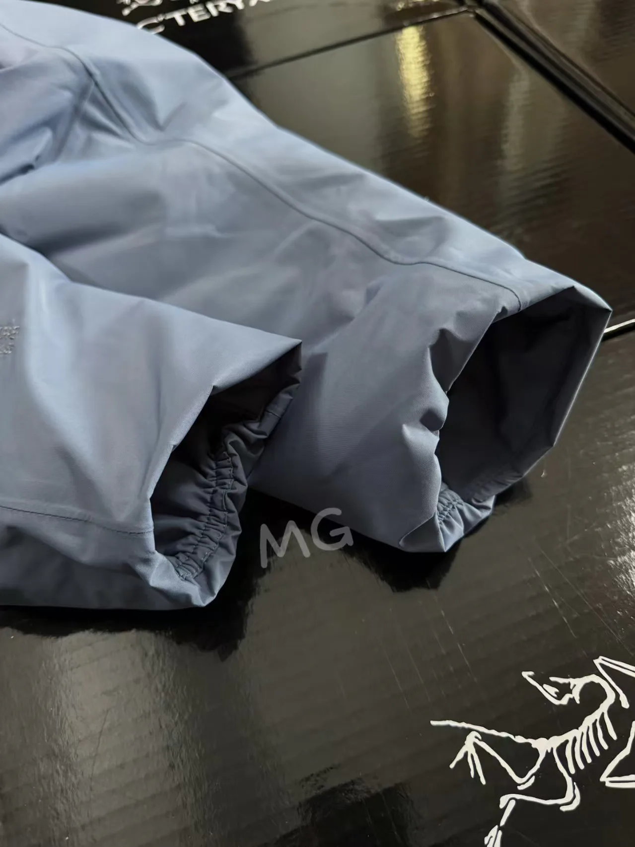 Куртки И Пуховики Женские Arcteryx 19260878