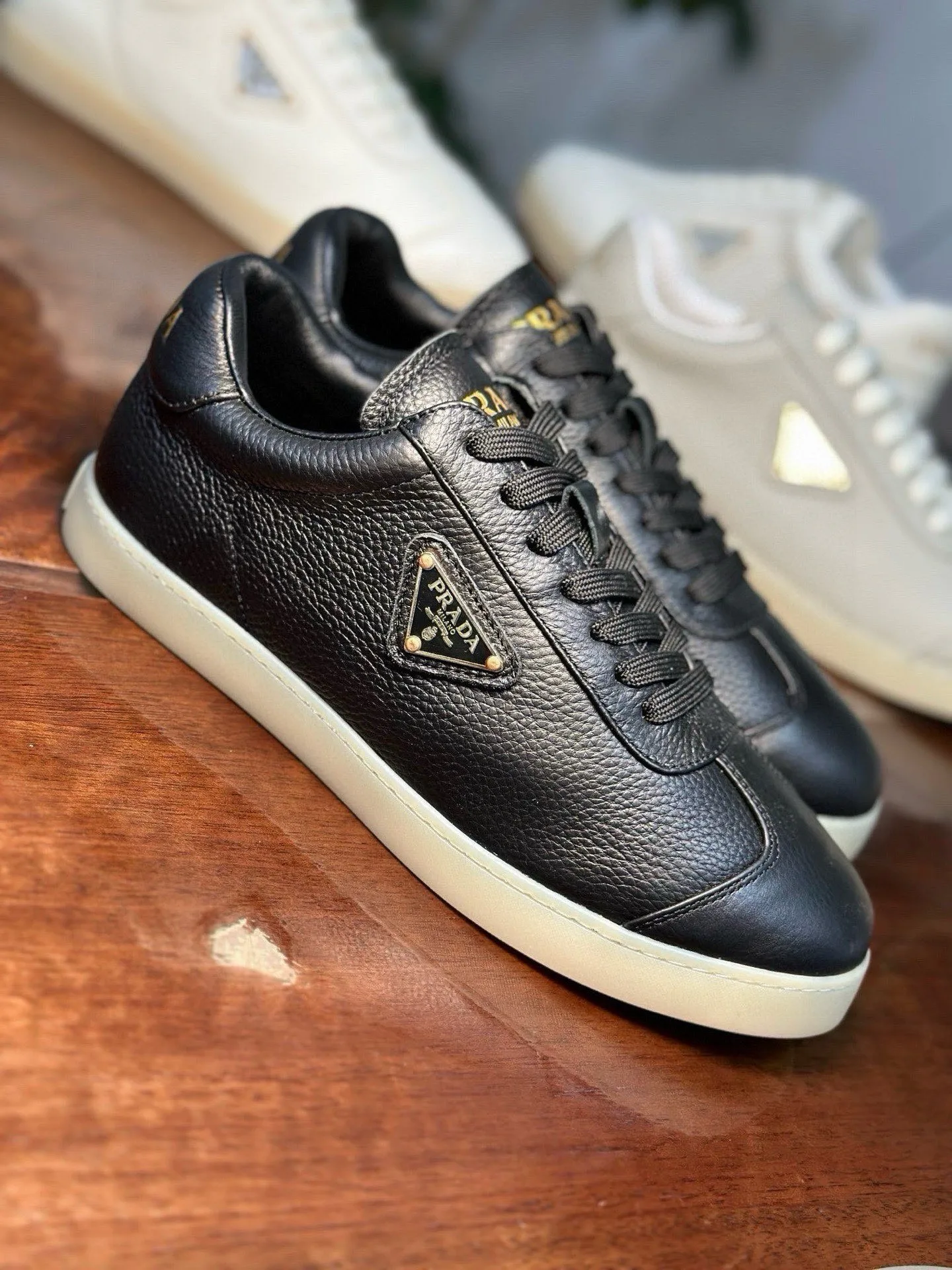 Кроссовки Мужские Prada 16915489