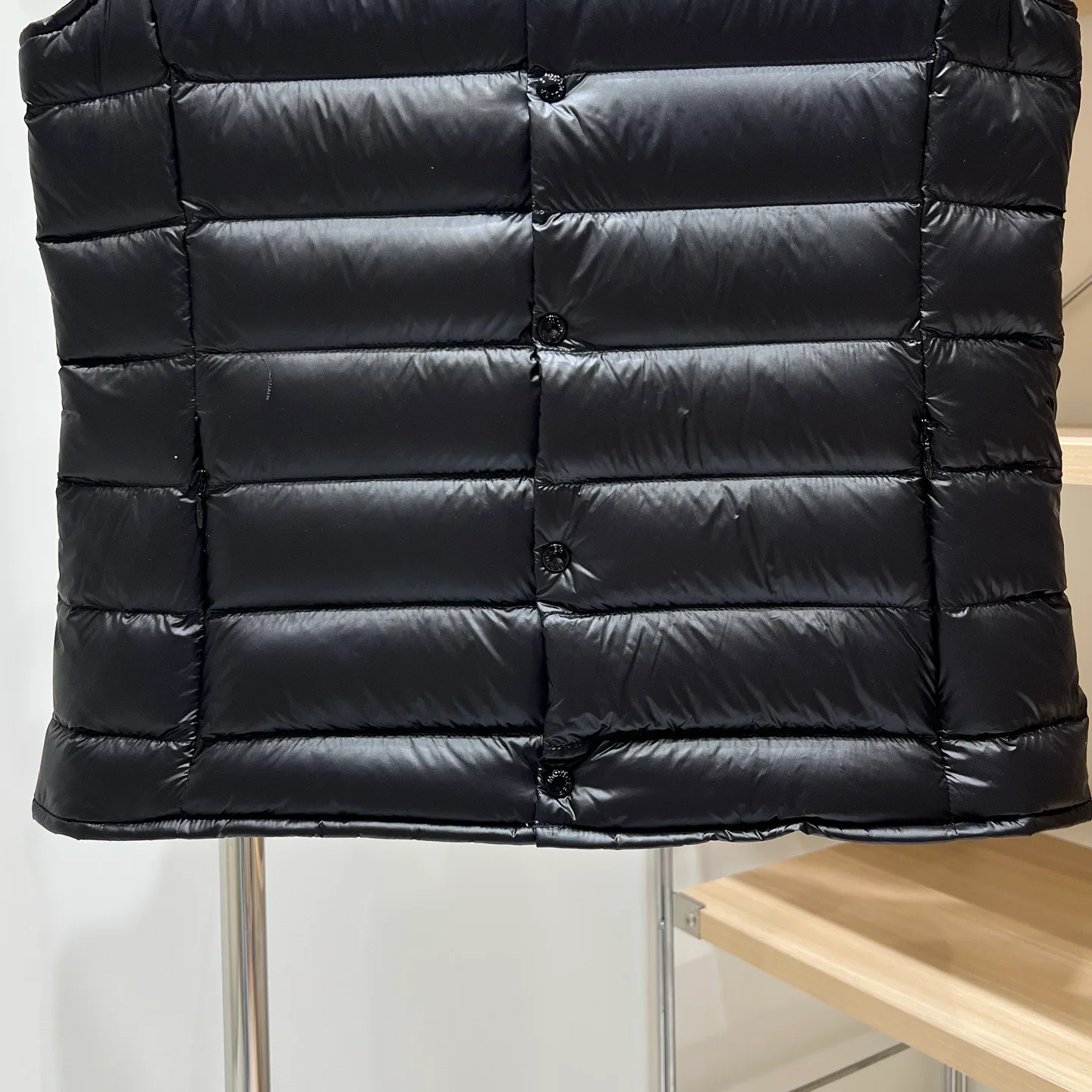 Жилеты Женские Moncler 18110910