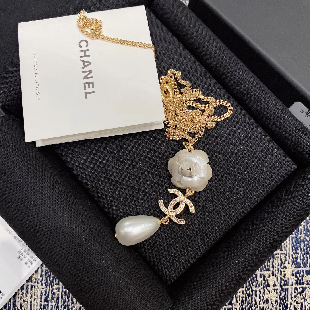 Бижутерия Chanel 1061597