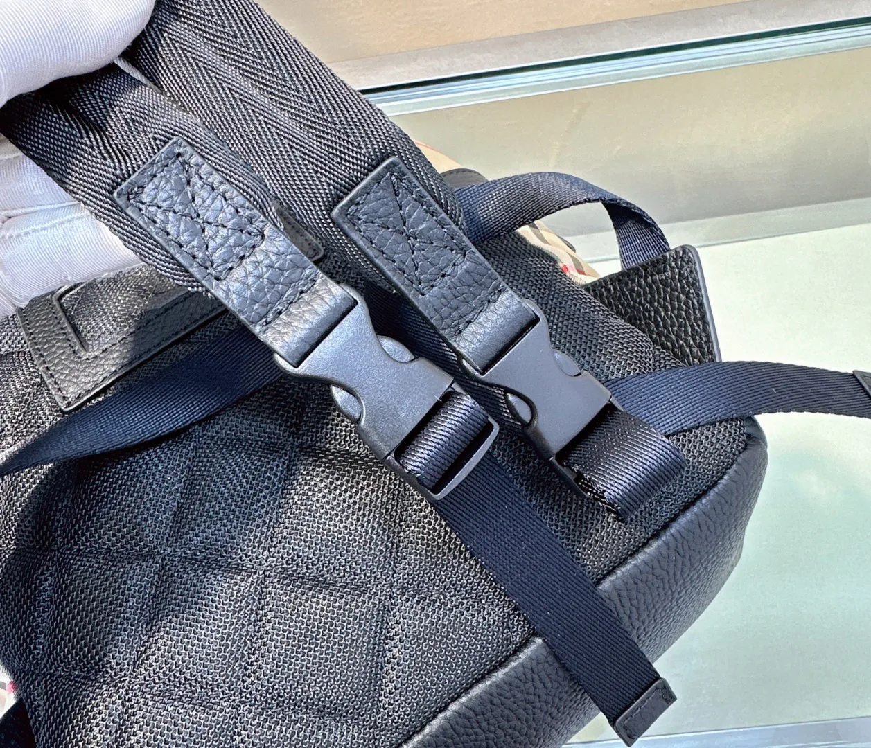 Рюкзаки Женские Burberry 17483293