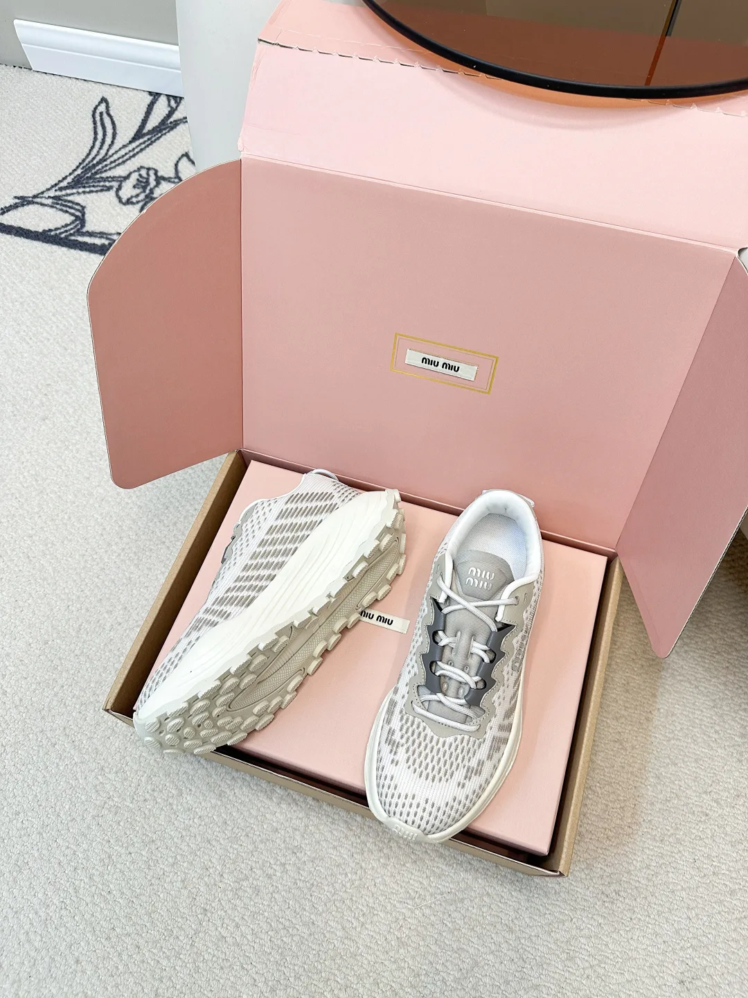 Кроссовки Женские Miu Miu 47211