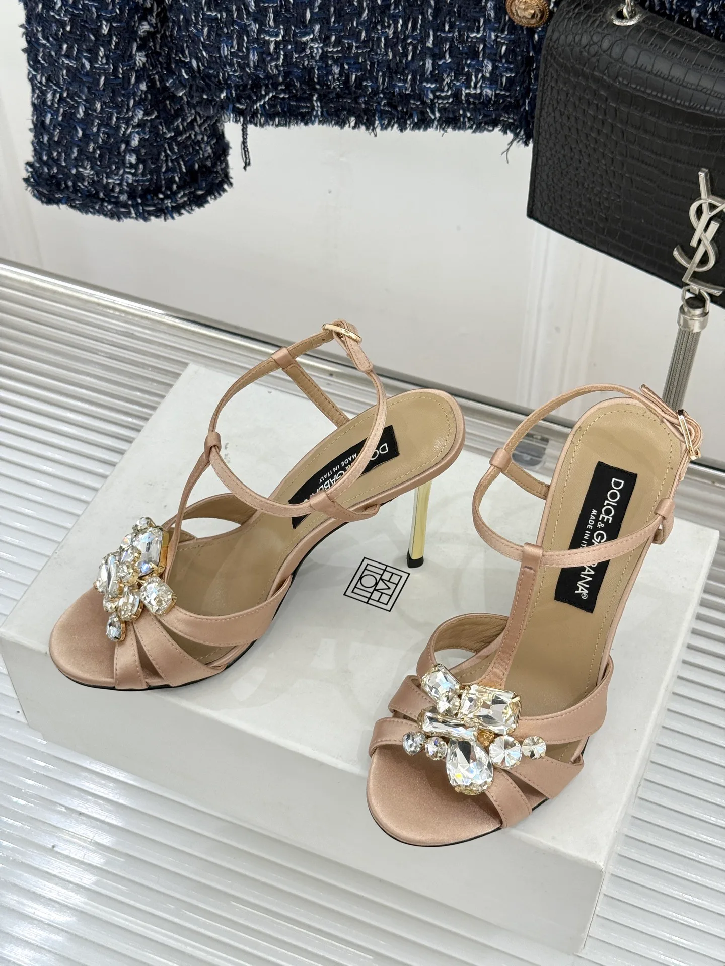 Босоножки Женские Dolce & Gabbana 19606960