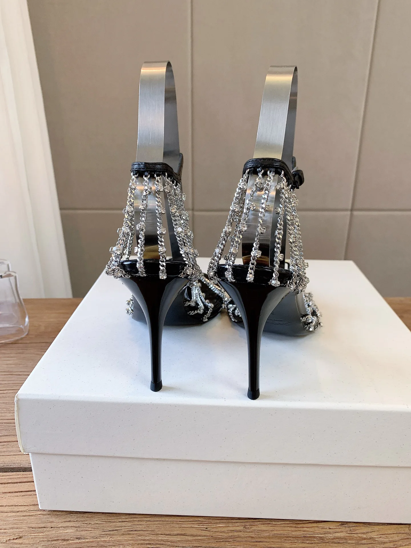 Босоножки Женские Saint Laurent 17449467