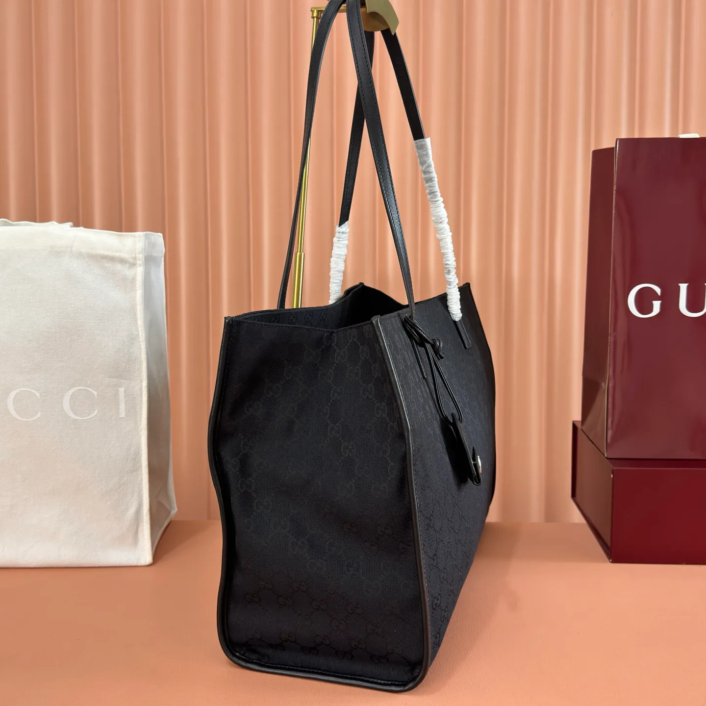 Классические Сумки Женские Gucci 12859965