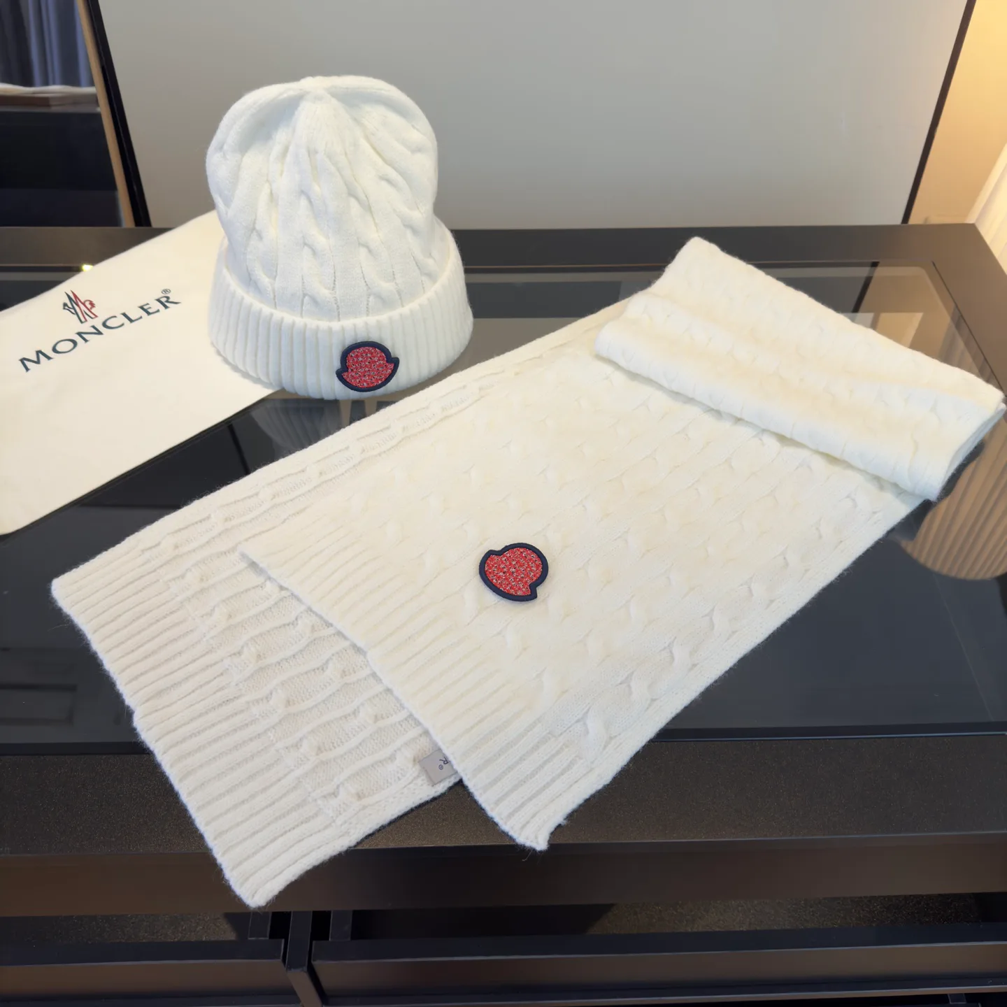 Шарфы Moncler 663357