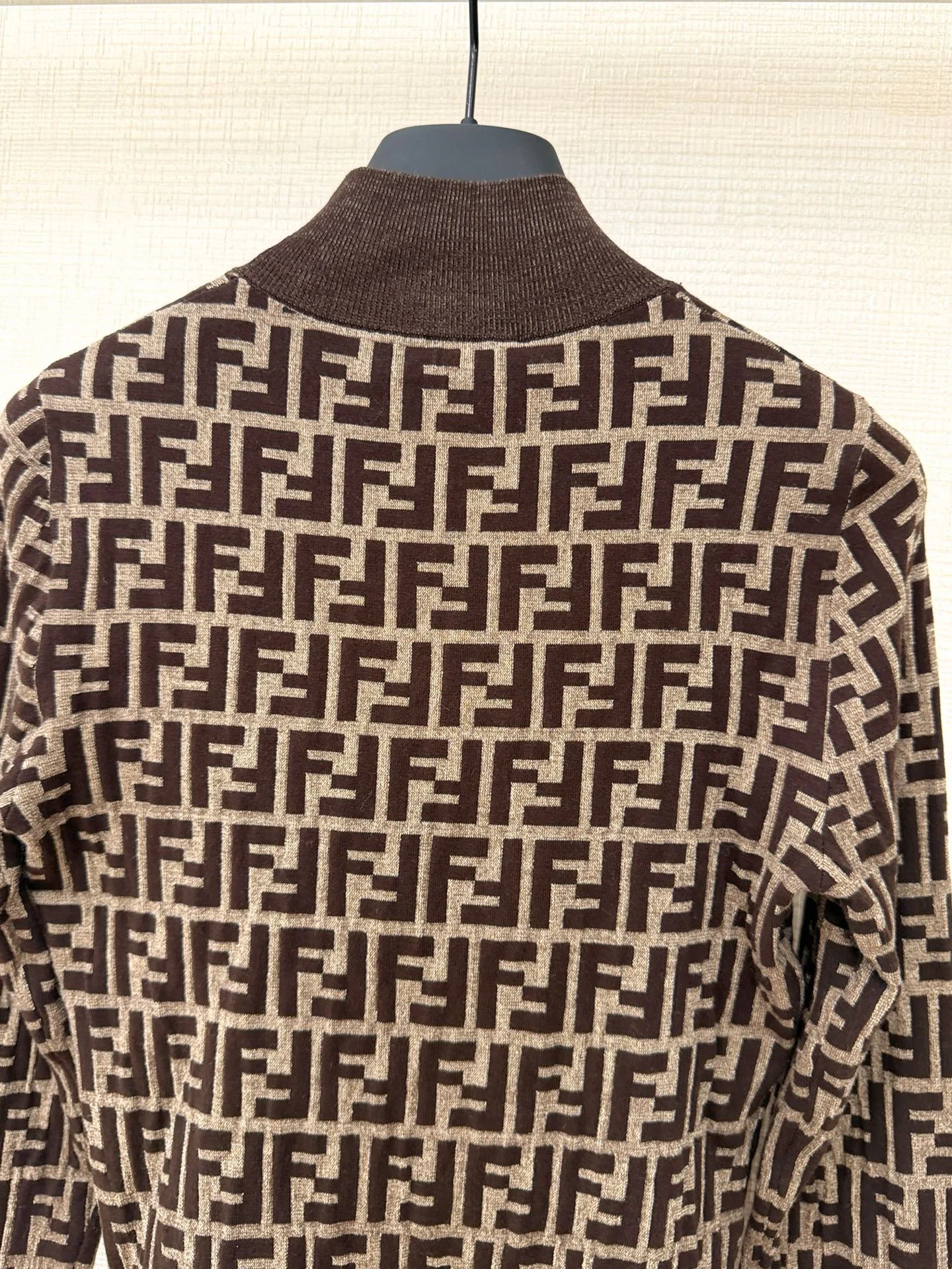 Джемперы И Свитеры Женские Fendi 13350325