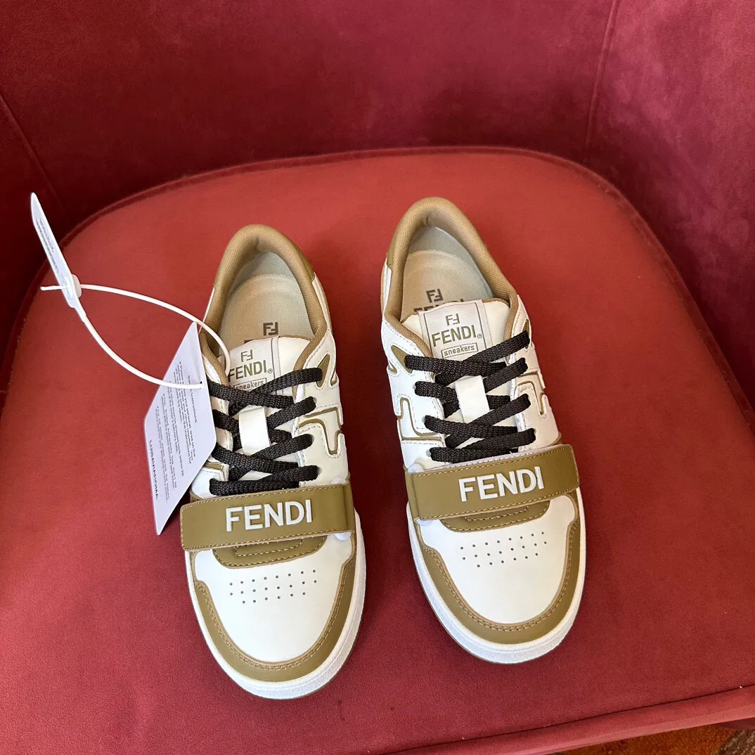 Кроссовки Женские Fendi 827591