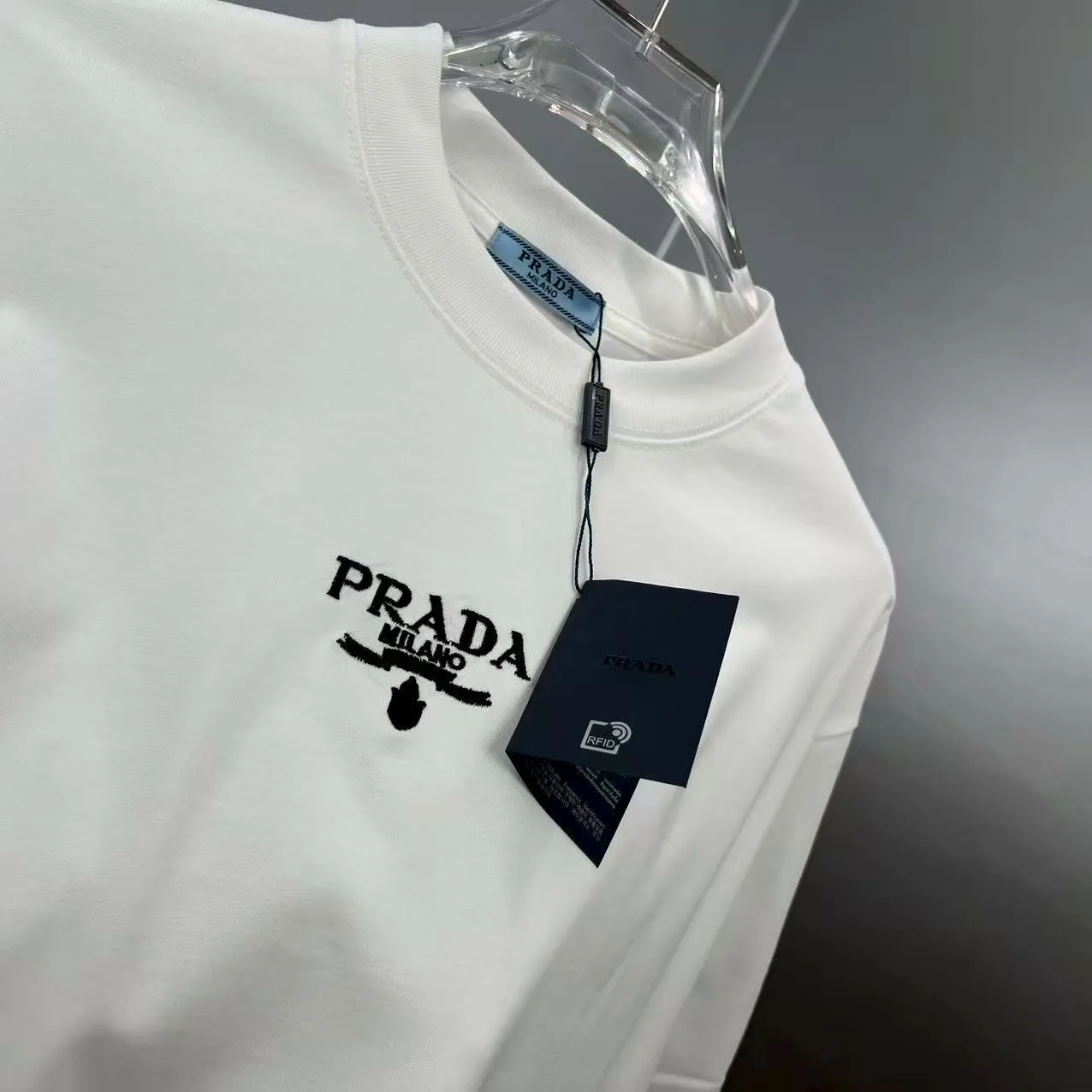 Футболки Мужские Prada 12312885