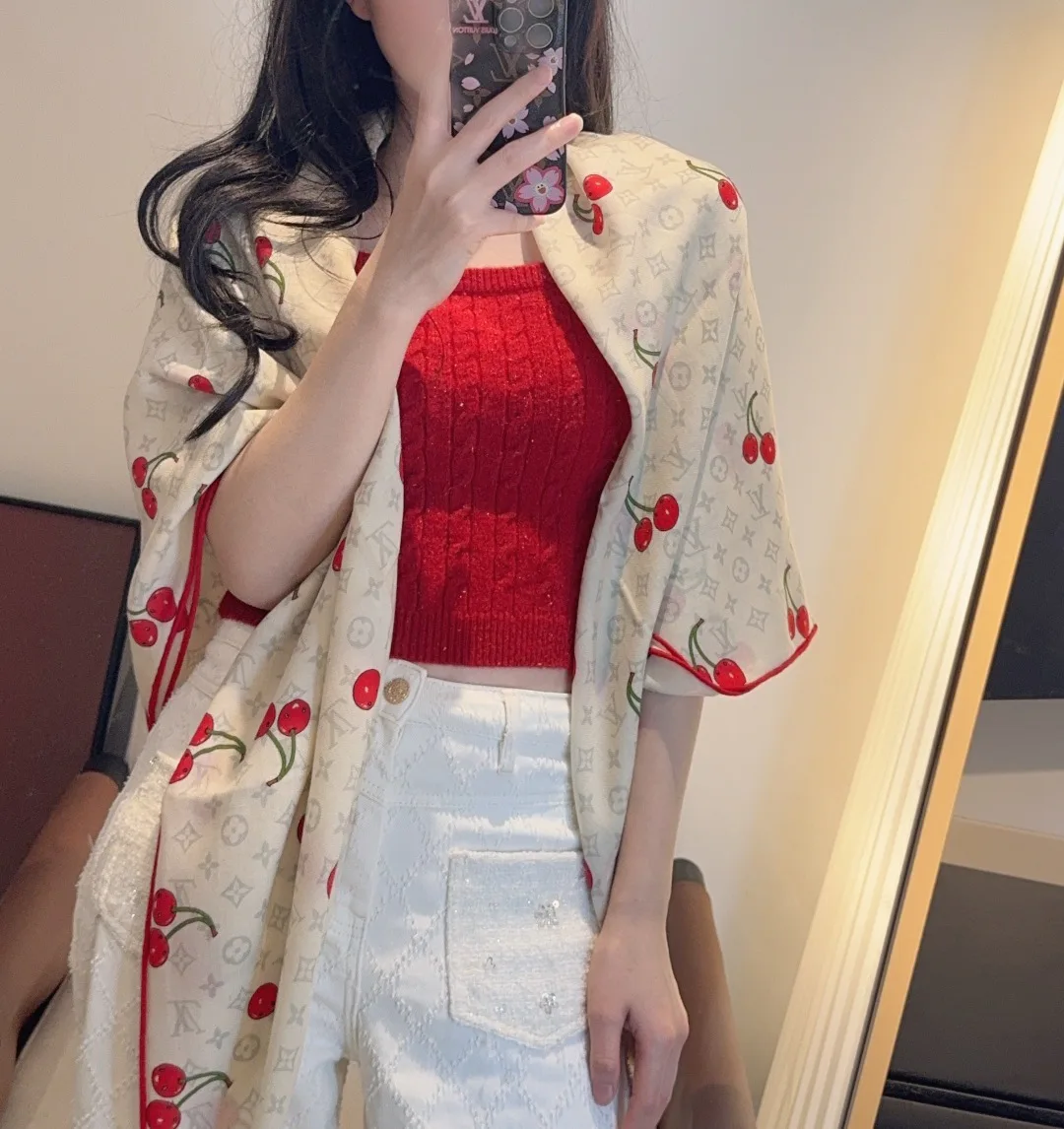 Шарфы Louis Vuitton 920477