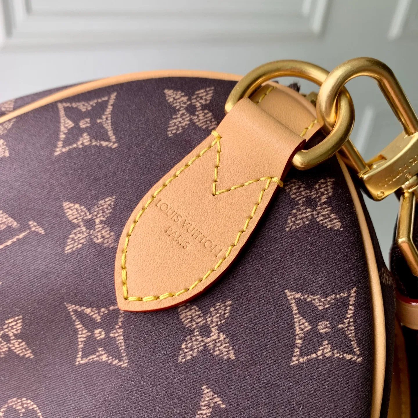 Классические Сумки Женские Louis Vuitton 18147469