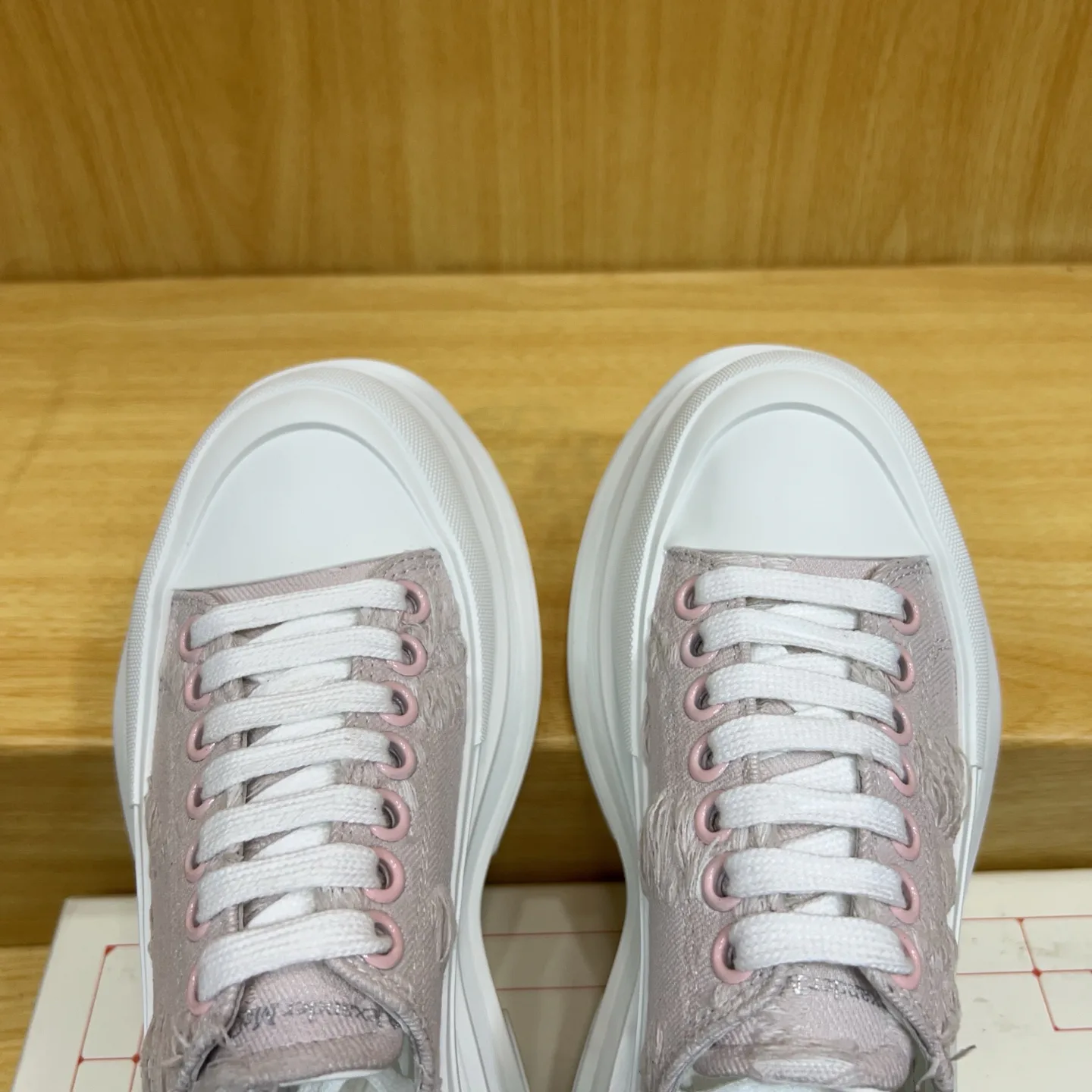 Кроссовки Женские Alexander Mcqueen 17545162