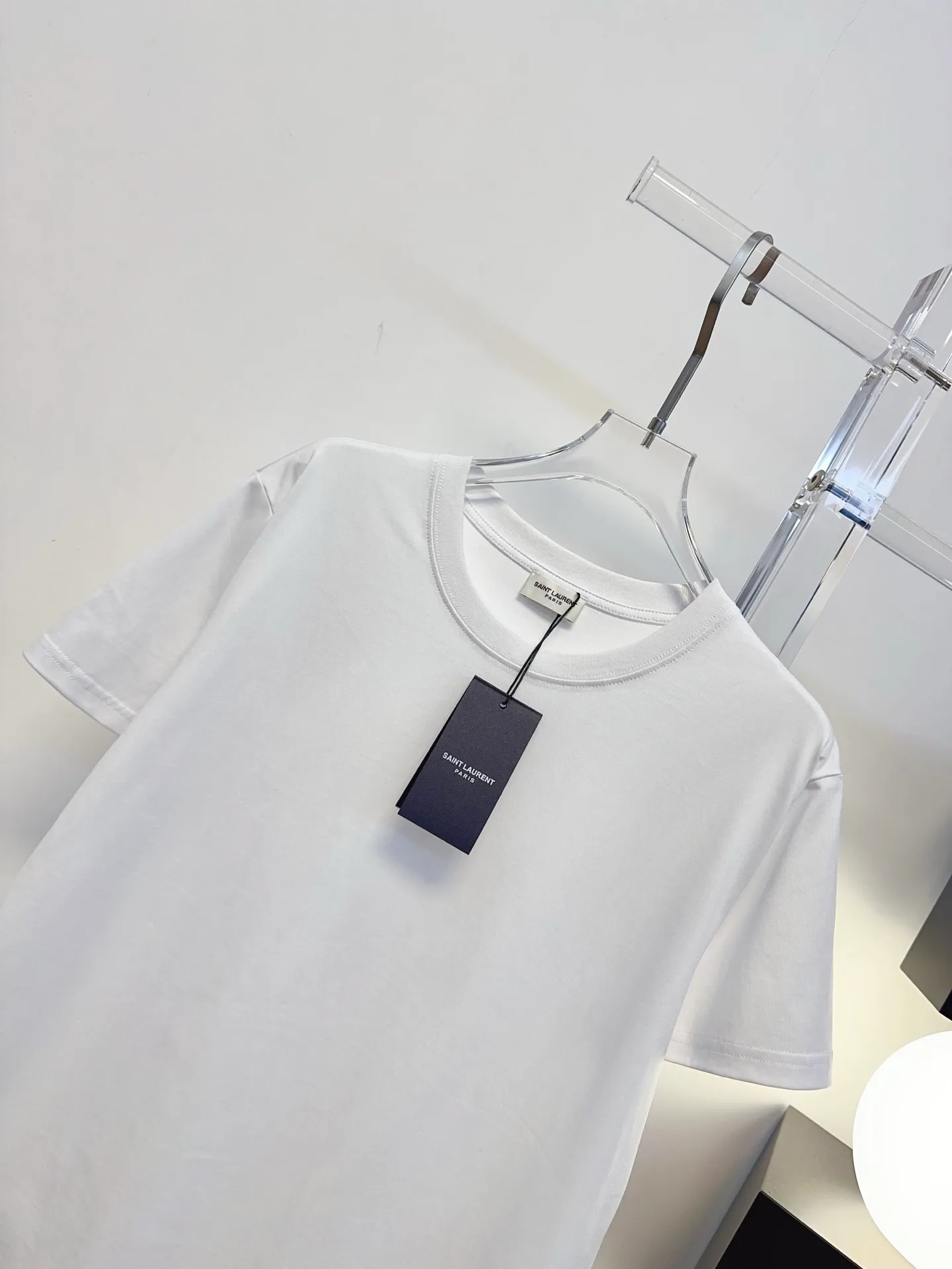 Футболки Женские Saint Laurent 11470296