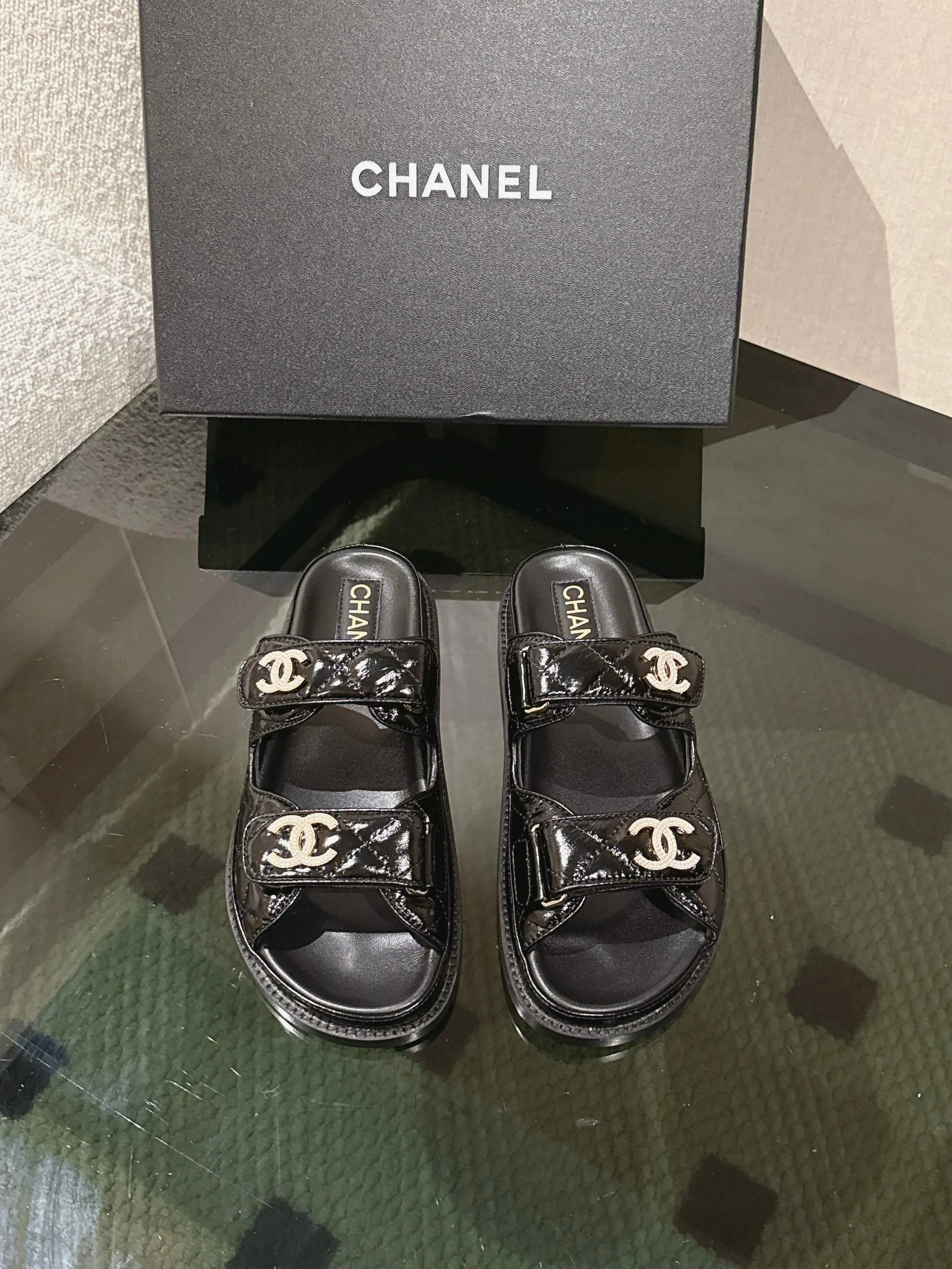 Шлепанцы Женские Chanel 35855