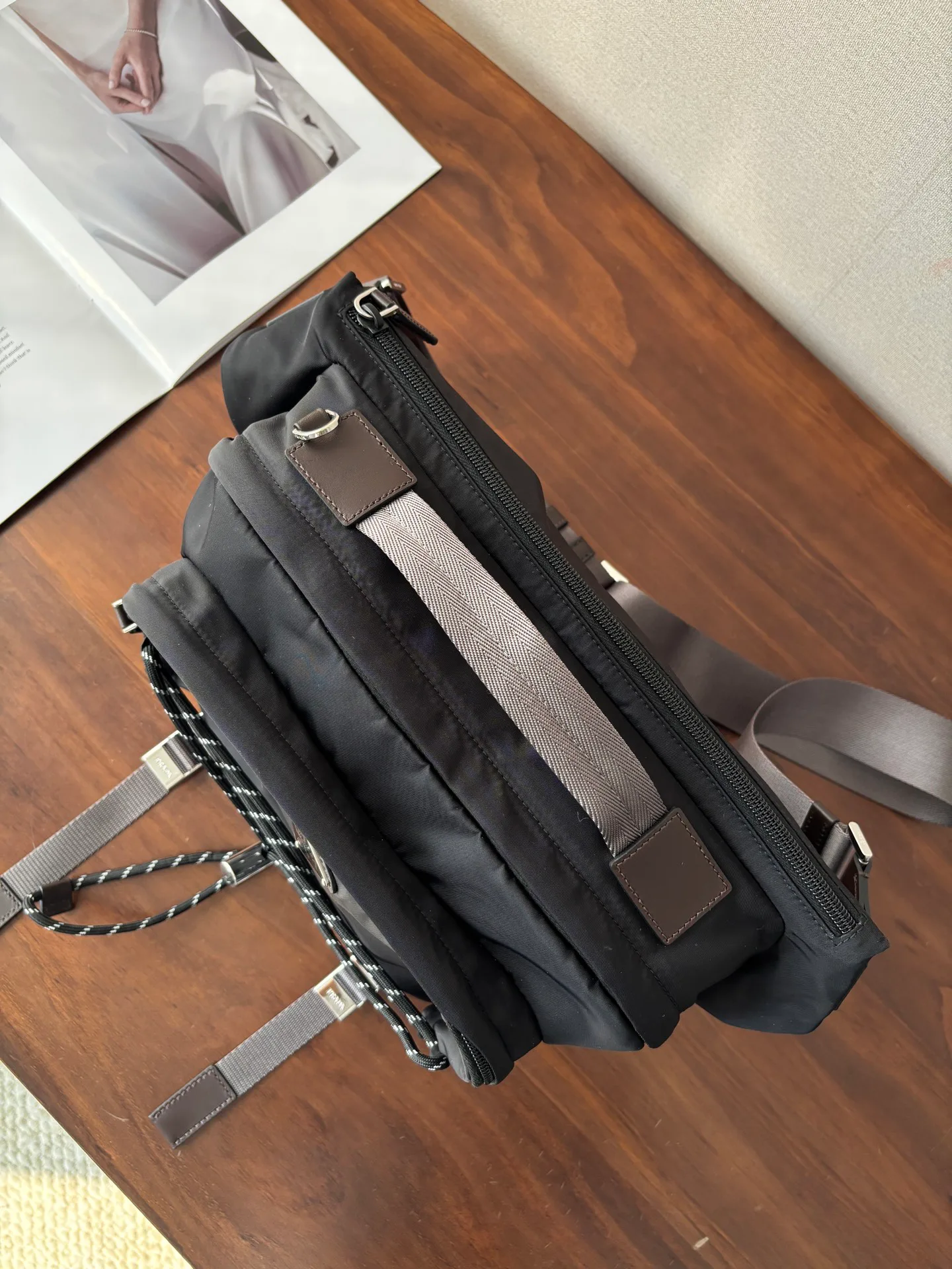 Сумки На Ремне Женские Prada 11480460